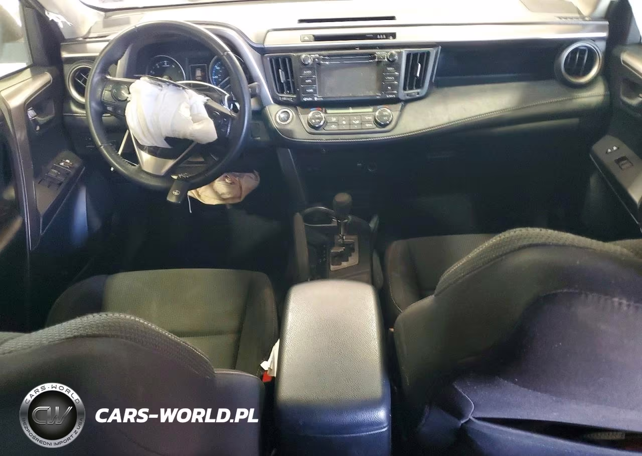 2018 Toyota Rav4 Xle VIN:JTMRFREV3JJ746940 - 8