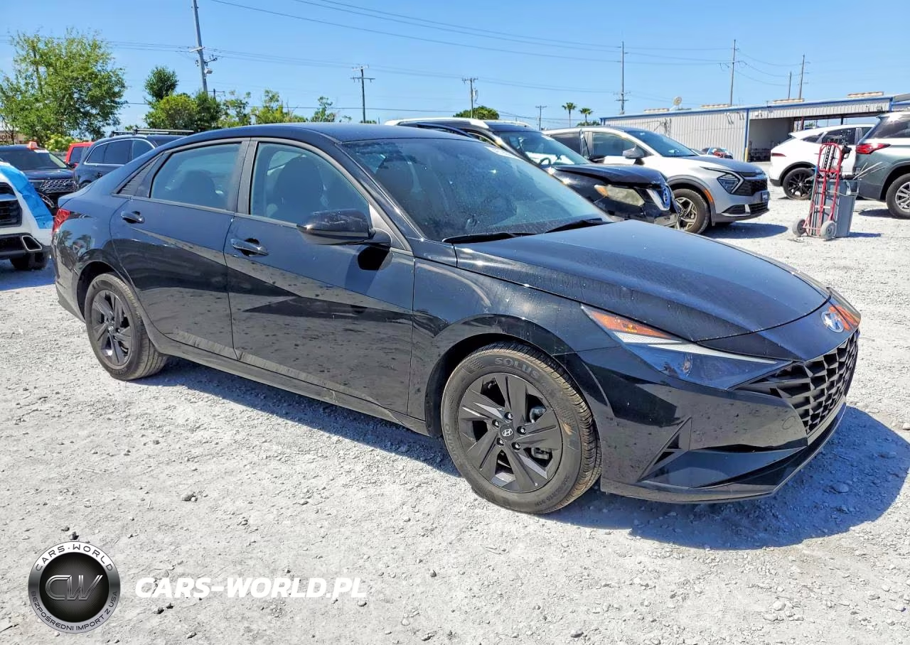 2023 Hyundai Elantra Sel VIN:KMHLM4AG5PU551821 - 4