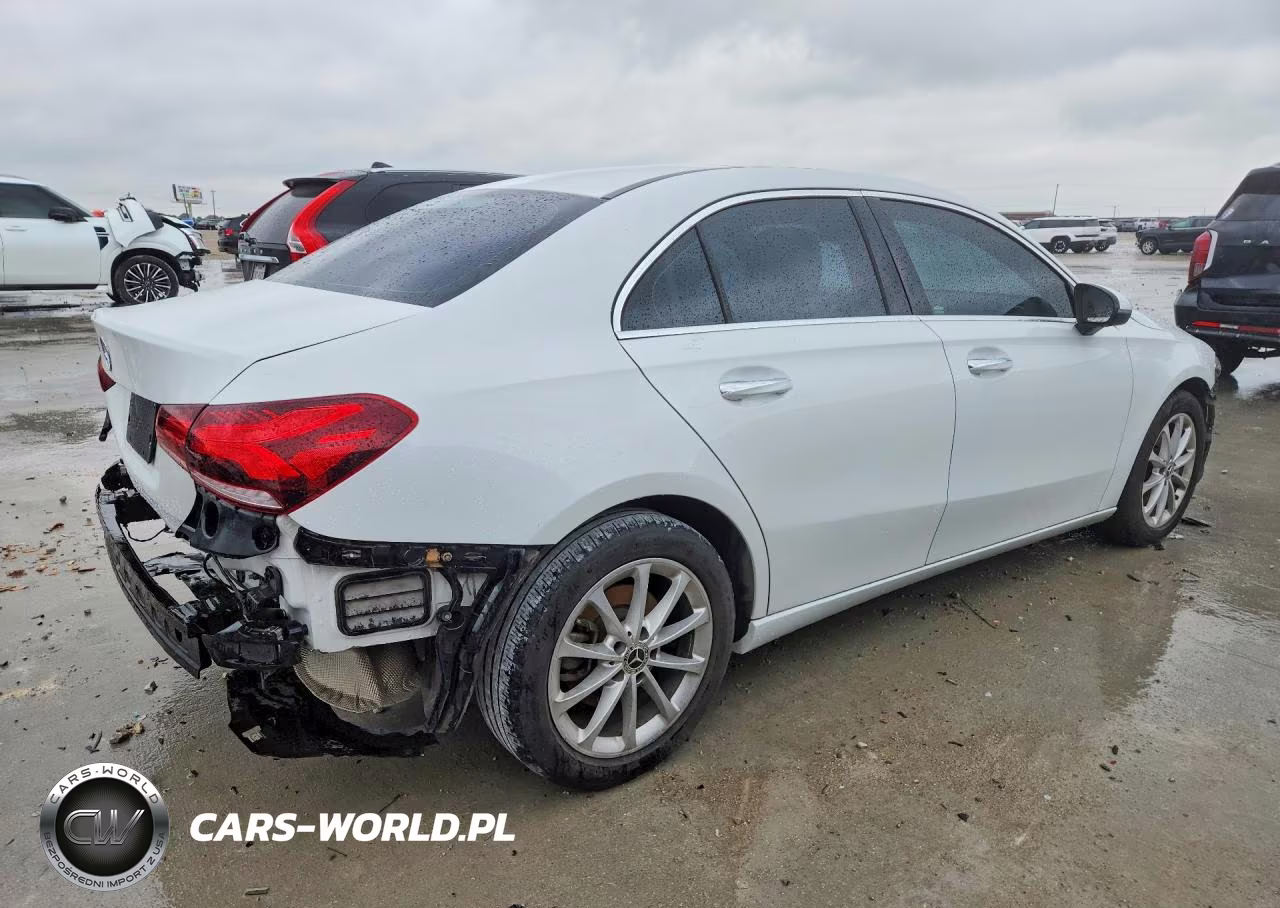 2020 Mercedes-Benz A 220 VIN:WDD3G4EB4LW038753 - 3