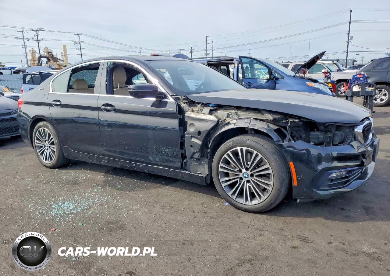 2018 BMW 530E VIN:WBAJA9C56JB034377 - 4