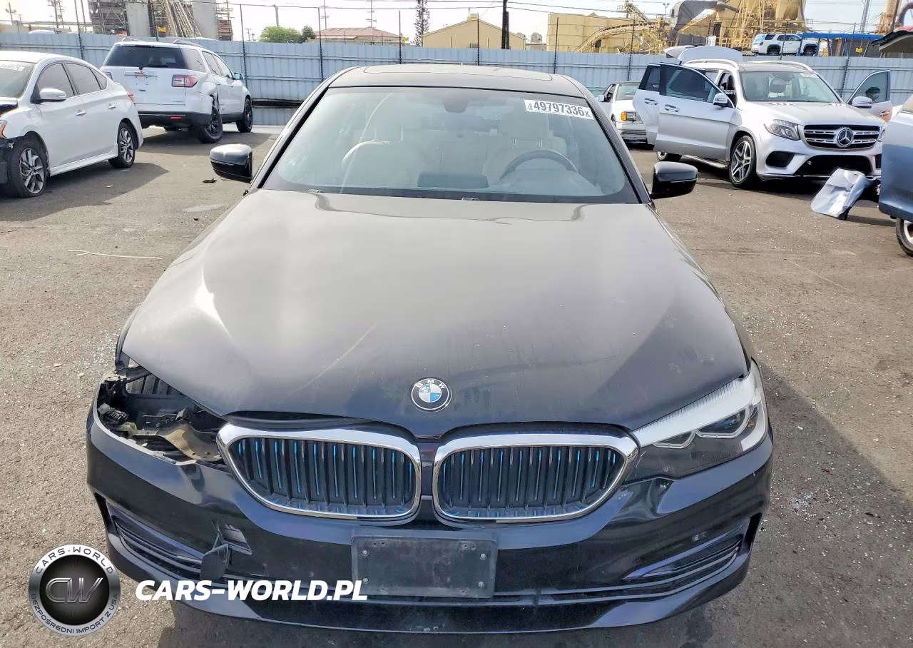 2018 BMW 530E VIN:WBAJA9C56JB034377 - 5
