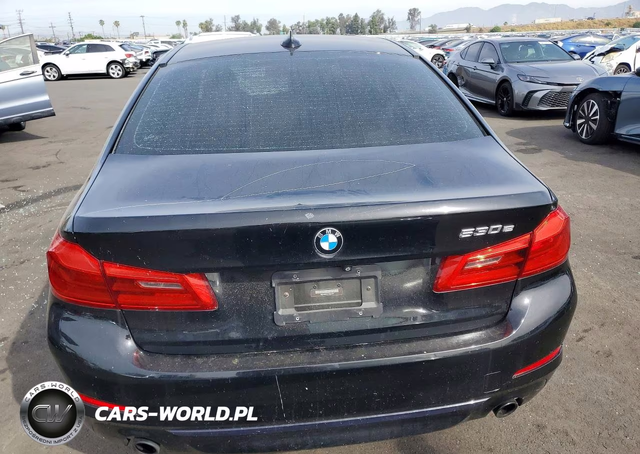 2018 BMW 530E VIN:WBAJA9C56JB034377 - 6
