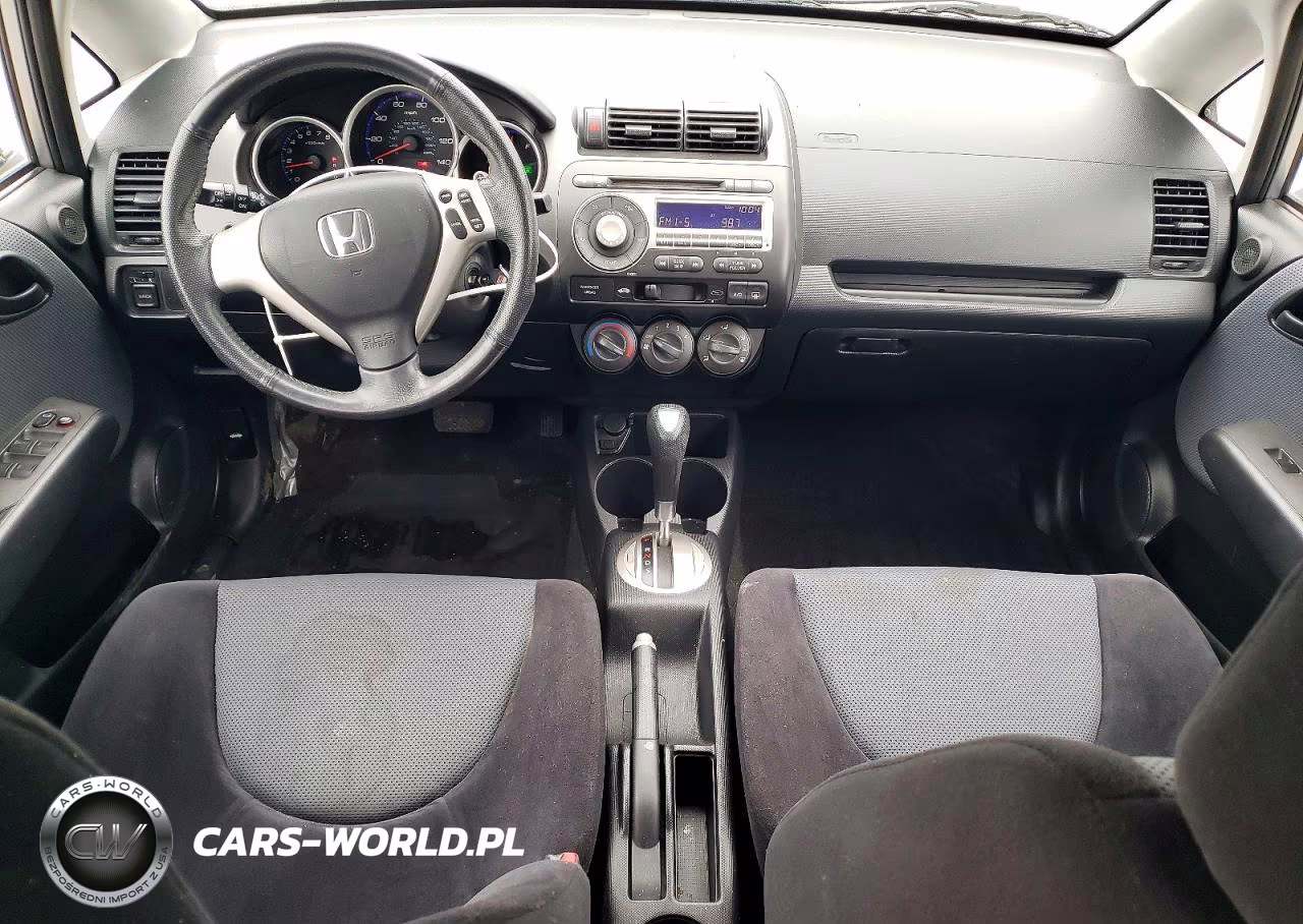2007 Honda Fit S VIN:JHMGD38647S030418 - 8