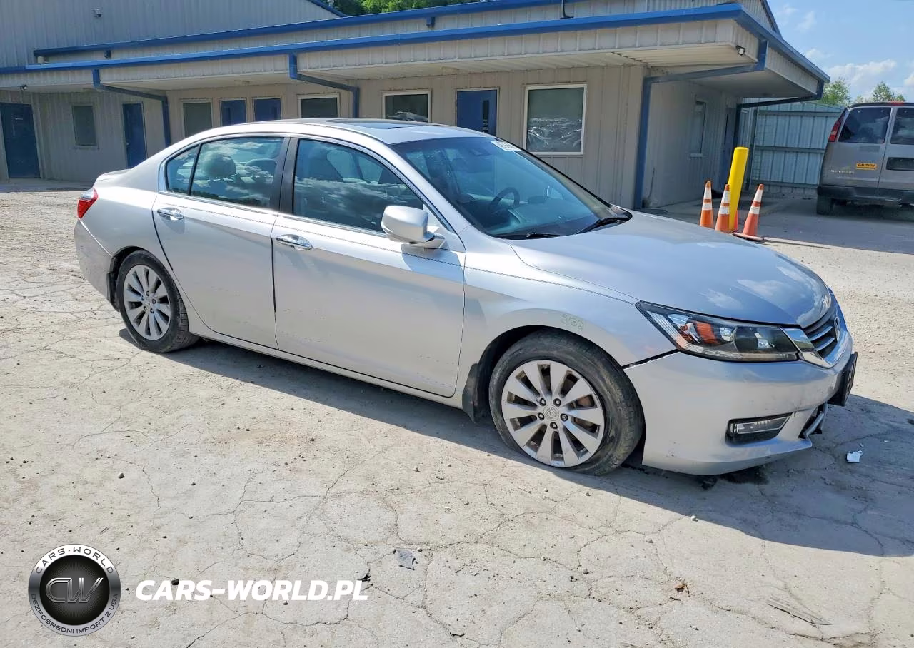 2013 Honda Accord Exl VIN:1HGCR2F80DA103674 - 4