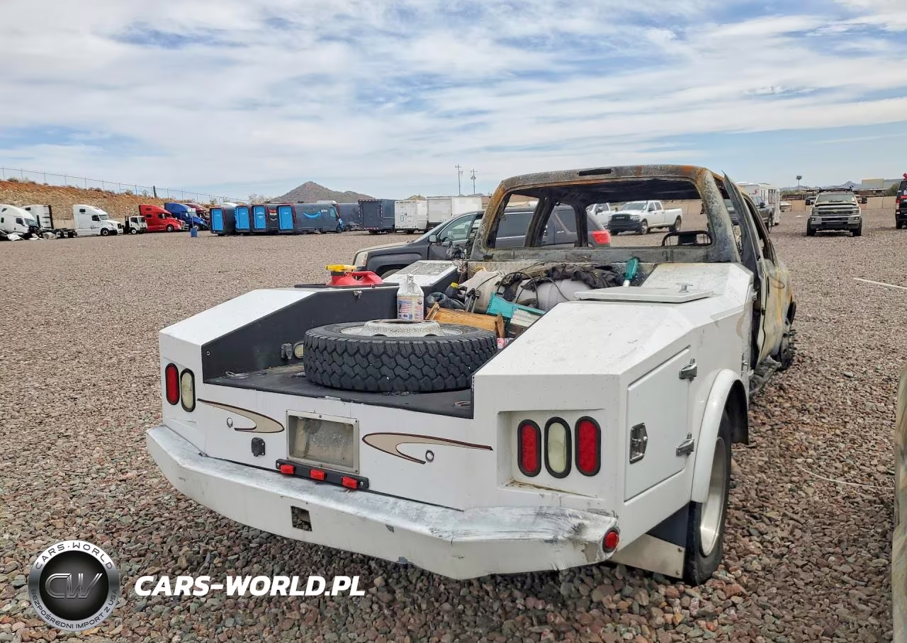 2001 Ford F550 Super Duty VIN:1FDAW56F01EB65140 - 3