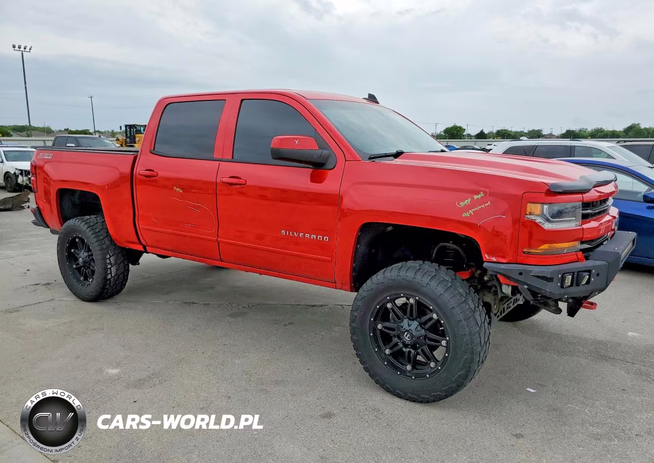 2017 Chevrolet Silverado K1500 Lt VIN:3GCUKREC4HG391163 - 4