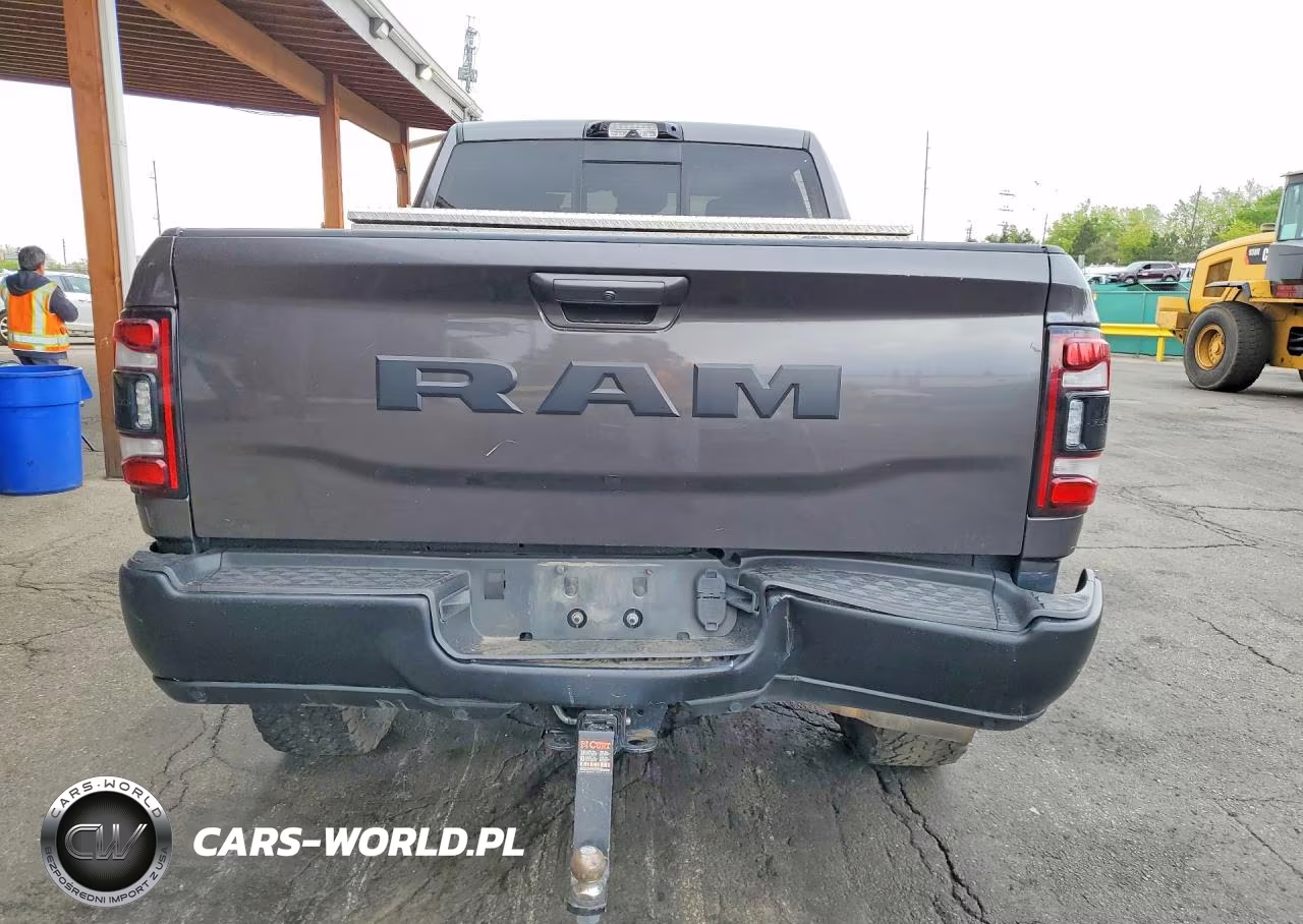 2021 Ram 2500 Powerwagon VIN:3C6TR5EJXMG657107 - 6