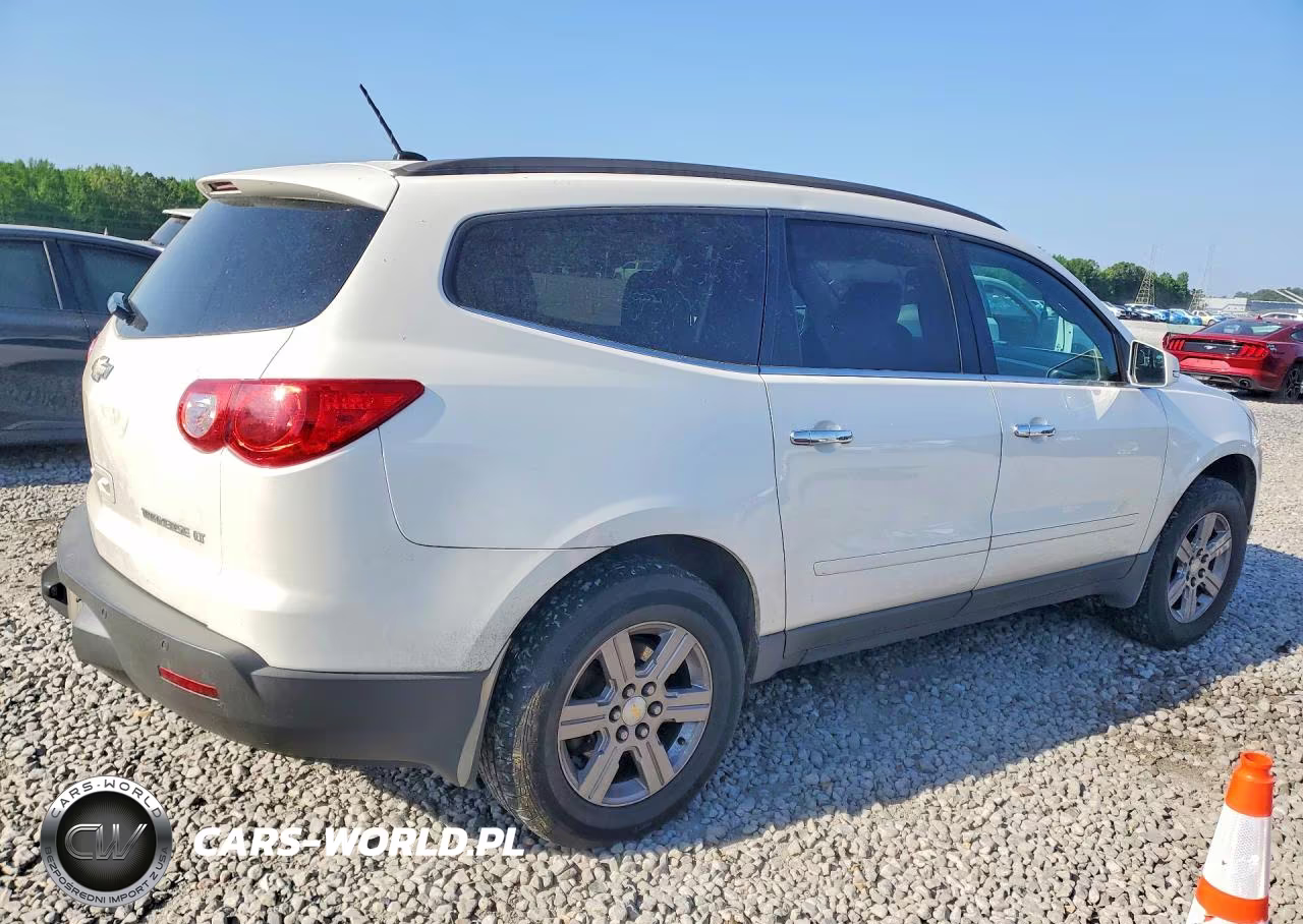 2012 Chevrolet Traverse Lt VIN:1GNKVJED8CJ420882 - 3