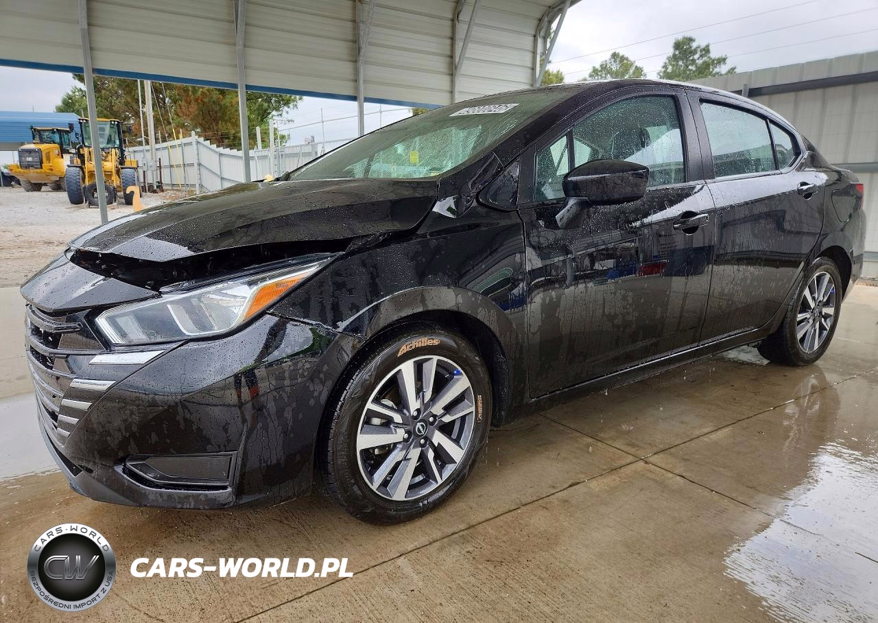 2024 Nissan Versa Sv
