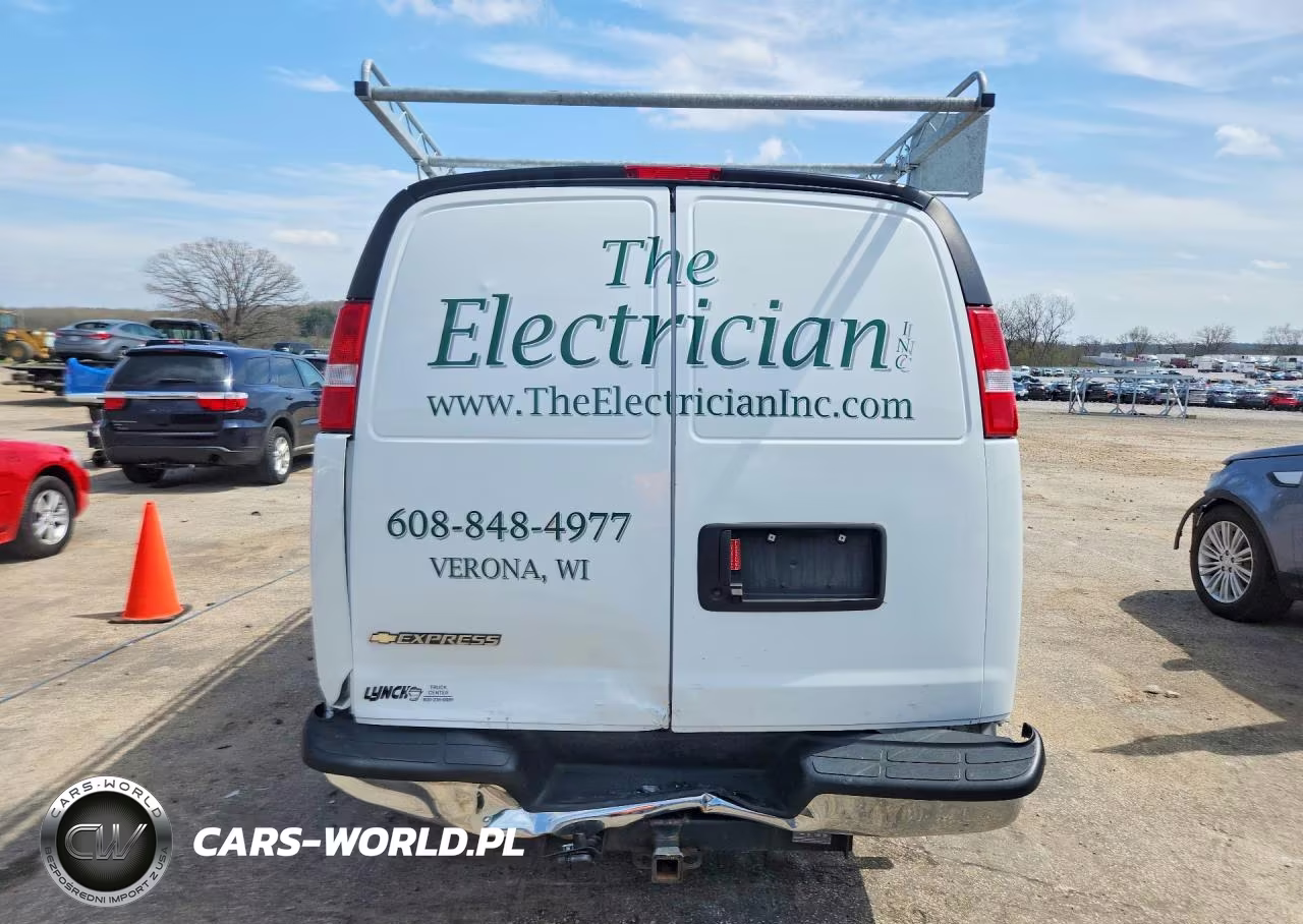 2023 Chevrolet Express G2500 VIN:1GCWGAFP6P1199818 - 6