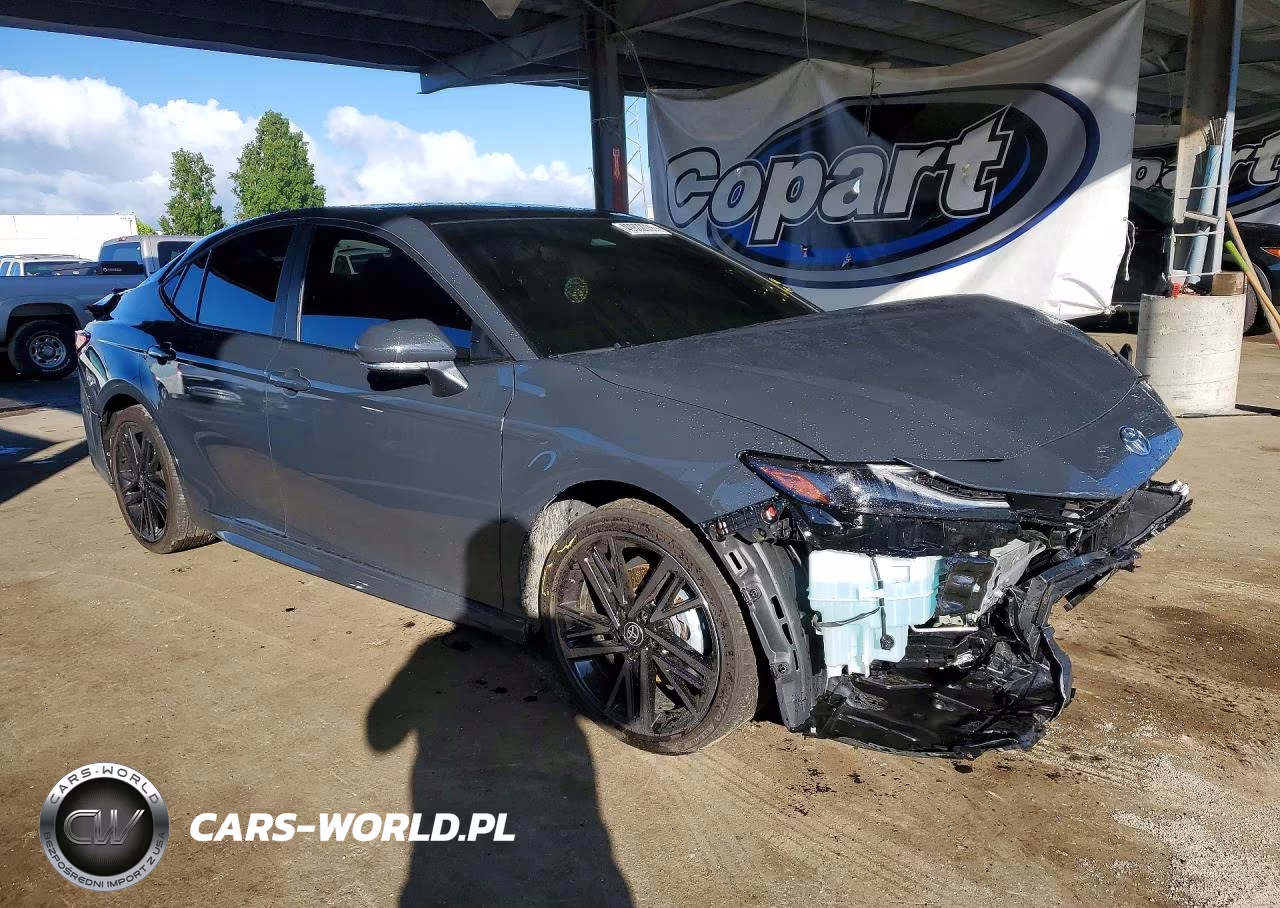 2025 Toyota Camry Xse VIN:4T1DAACK2SU140625 - 4