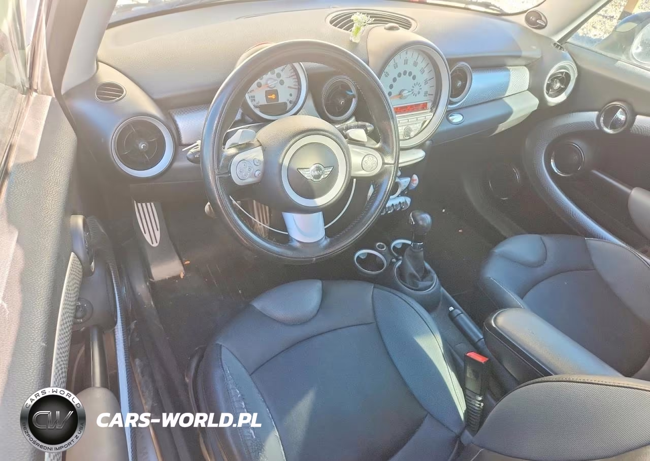 2010 Mini Cooper S VIN:WMWMF7C54ATZ70771 - 8