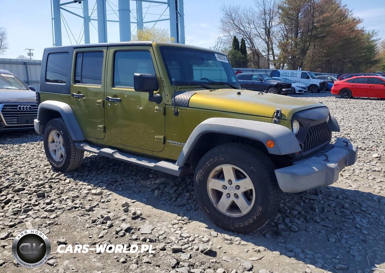 2008 Jeep Wrangler Unlimited X VIN:1J4GA39158L583646 - 4