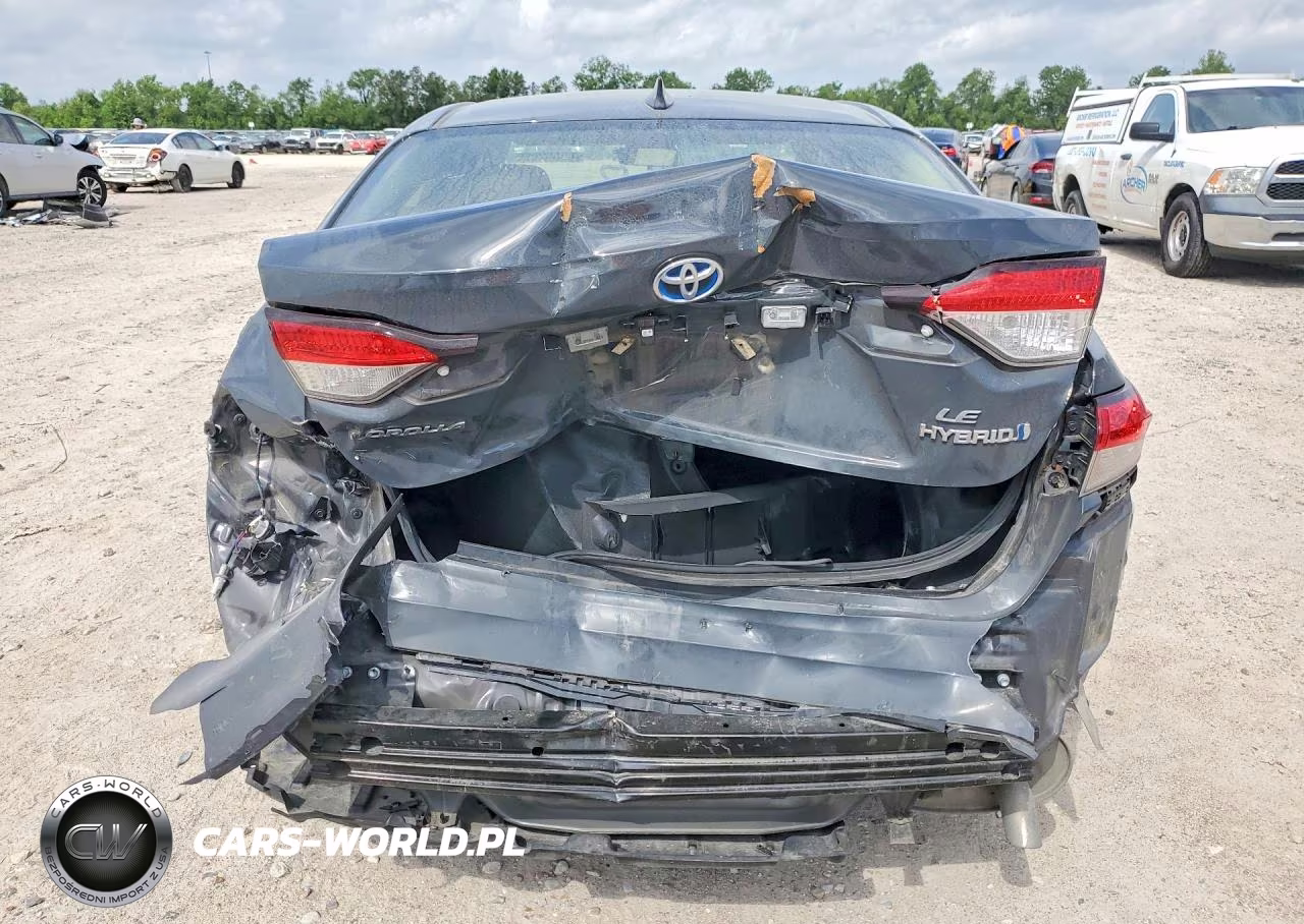2024 Toyota Corolla Hybrid Le VIN:JTDBCMFE1R3047611 - 6