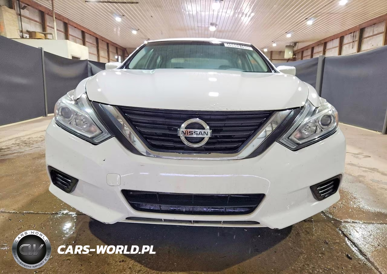 2018 Nissan Altima 2.5 S VIN:1N4AL3AP0JC174746 - 5