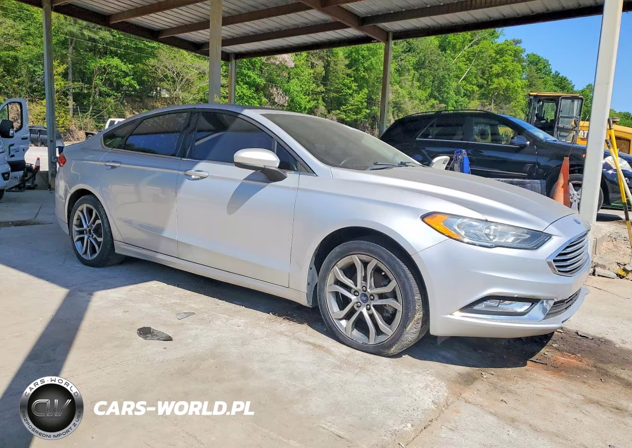 2017 Ford Fusion Se VIN:3FA6P0T99HR172156 - 4