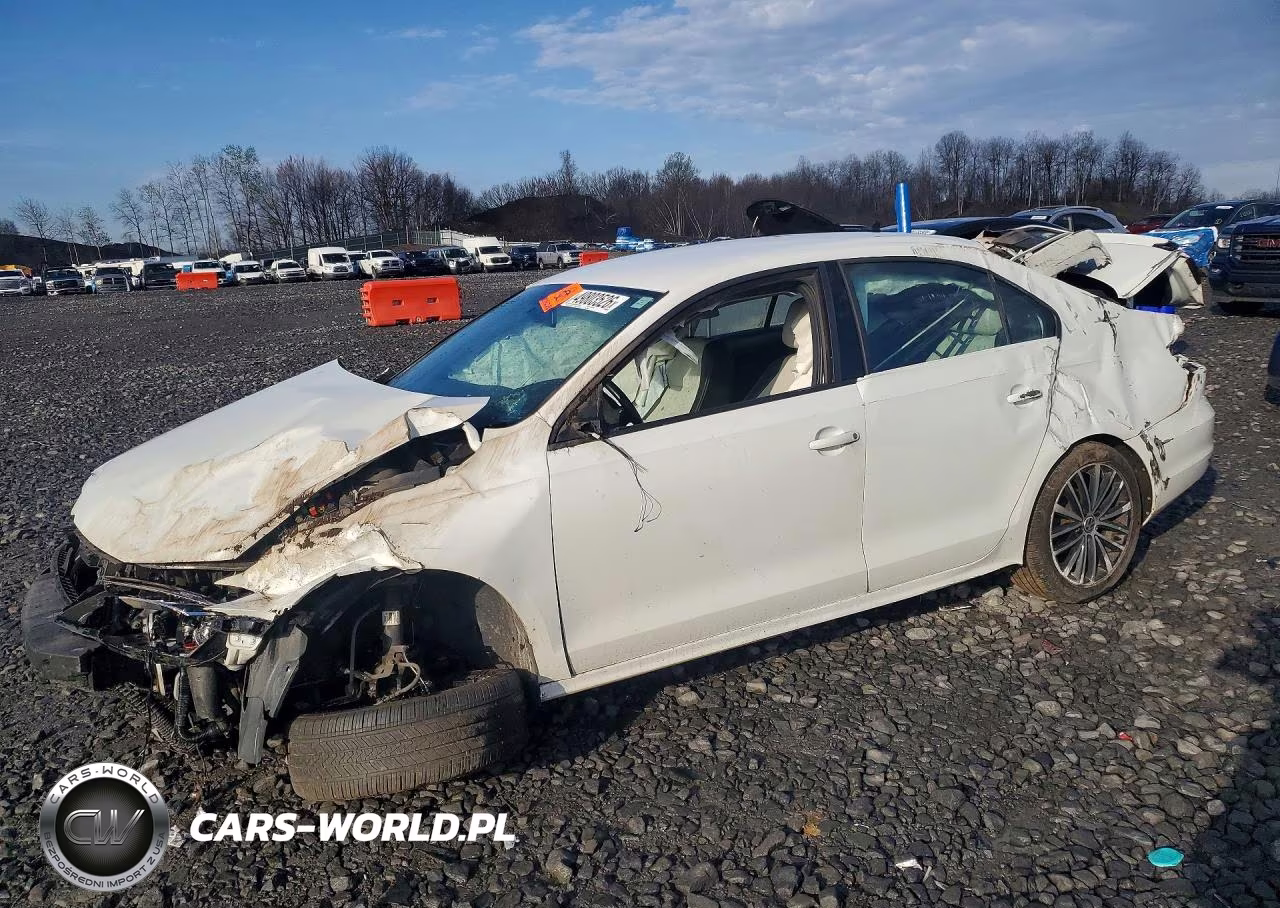 2016 Volkswagen Jetta Sport – zdjęcie 1 z 13