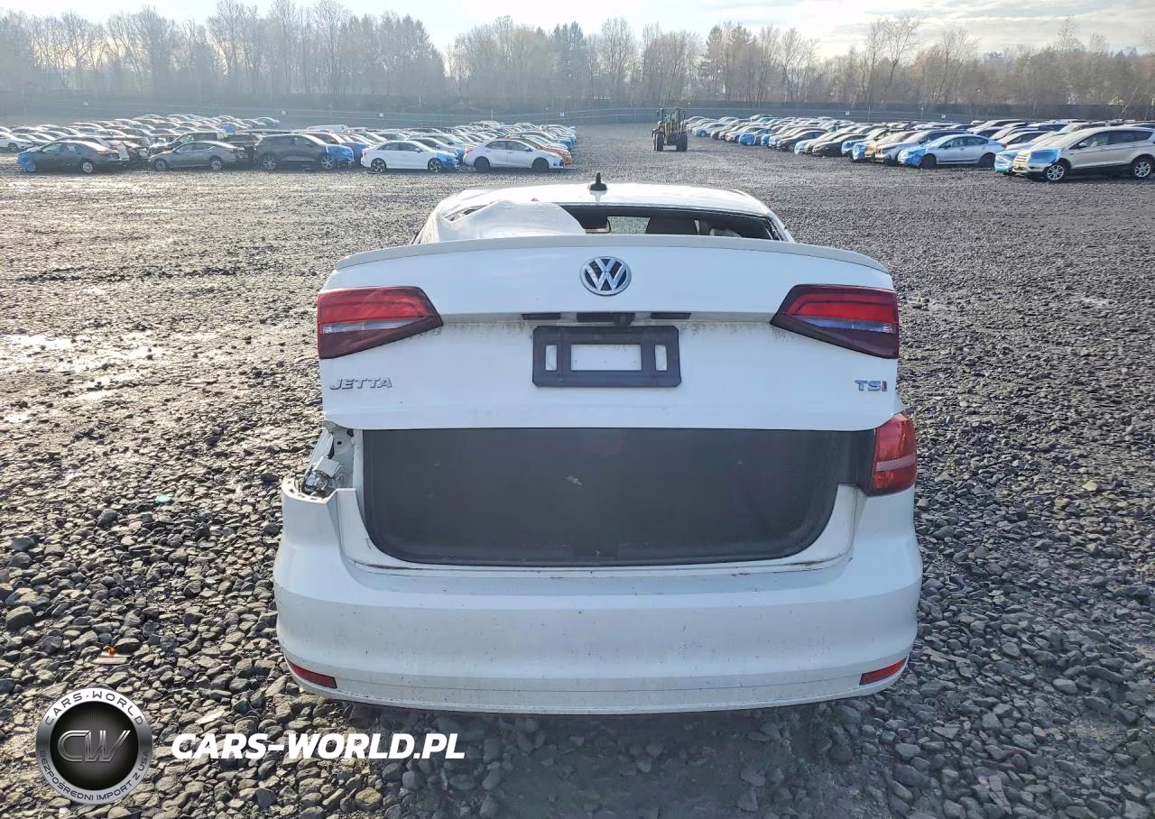 2016 Volkswagen Jetta Sport VIN:3VWD17AJ3GM390899 - 6