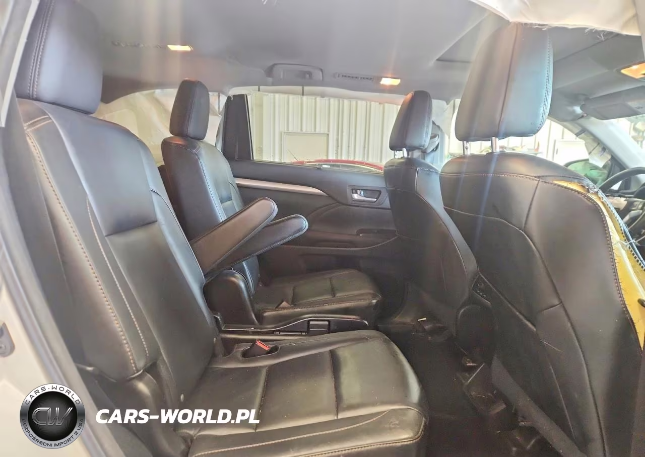 2015 Toyota Highlander Xle VIN:5TDJKRFHXFS157539 - 10
