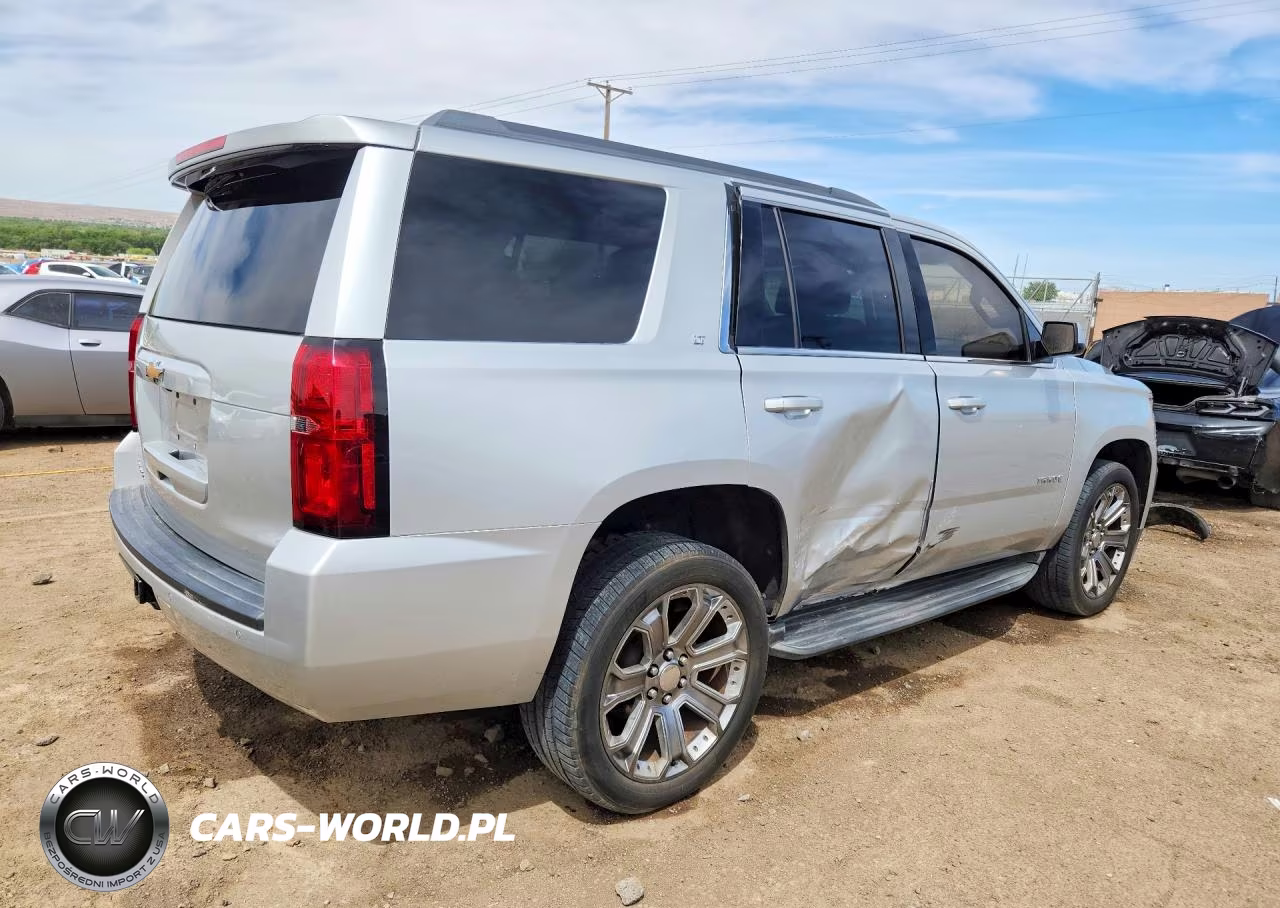2017 Chevrolet Tahoe C1500 Lt VIN:1GNSCBKC7HR280291 - 3