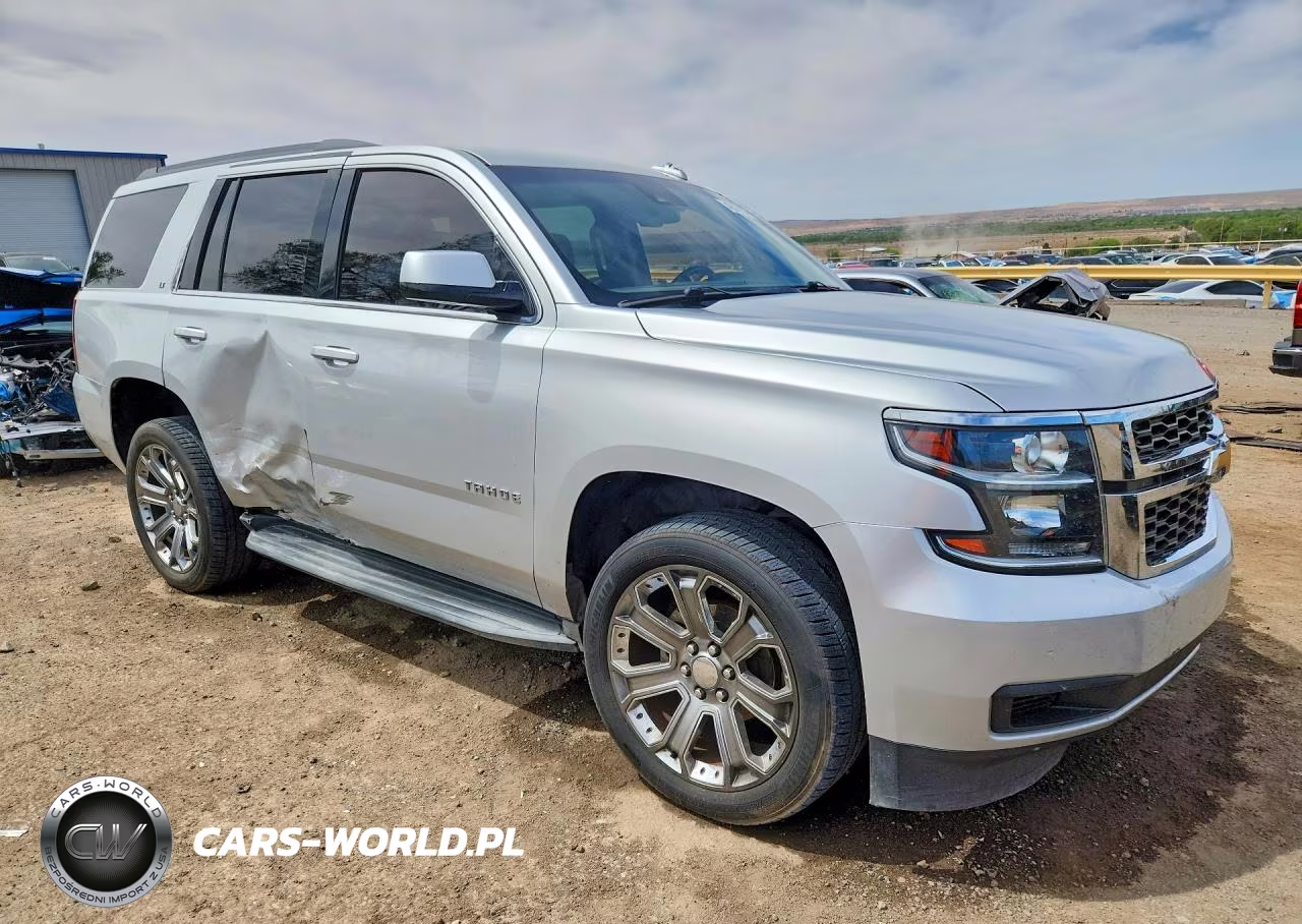 2017 Chevrolet Tahoe C1500 Lt VIN:1GNSCBKC7HR280291 - 4