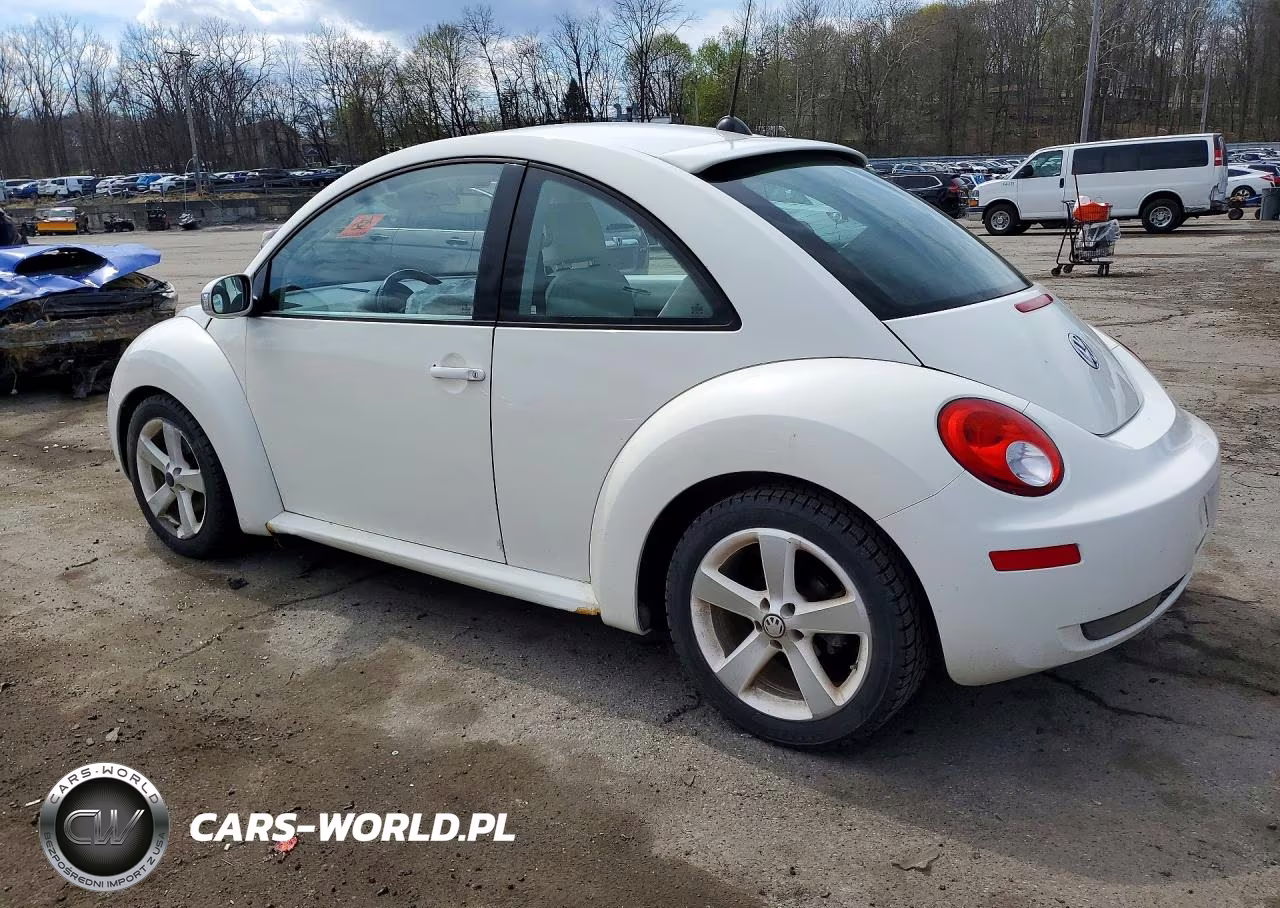 2008 Volkswagen New Beetle Triple White VIN:3VWFG31CX8M510779 - 2