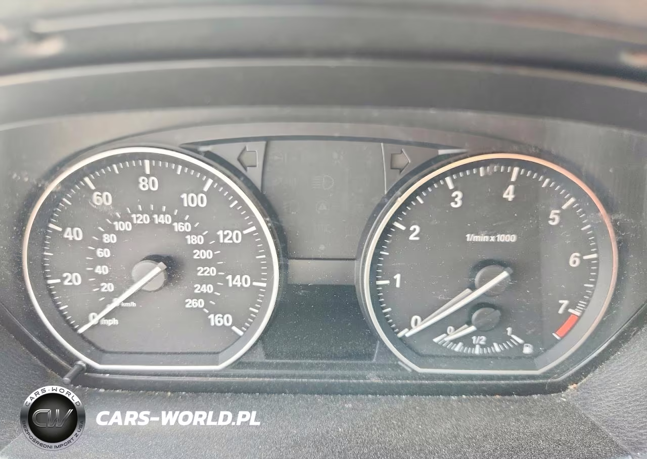 2011 BMW 128 I VIN:WBAUL7C52BVM80893 - 9
