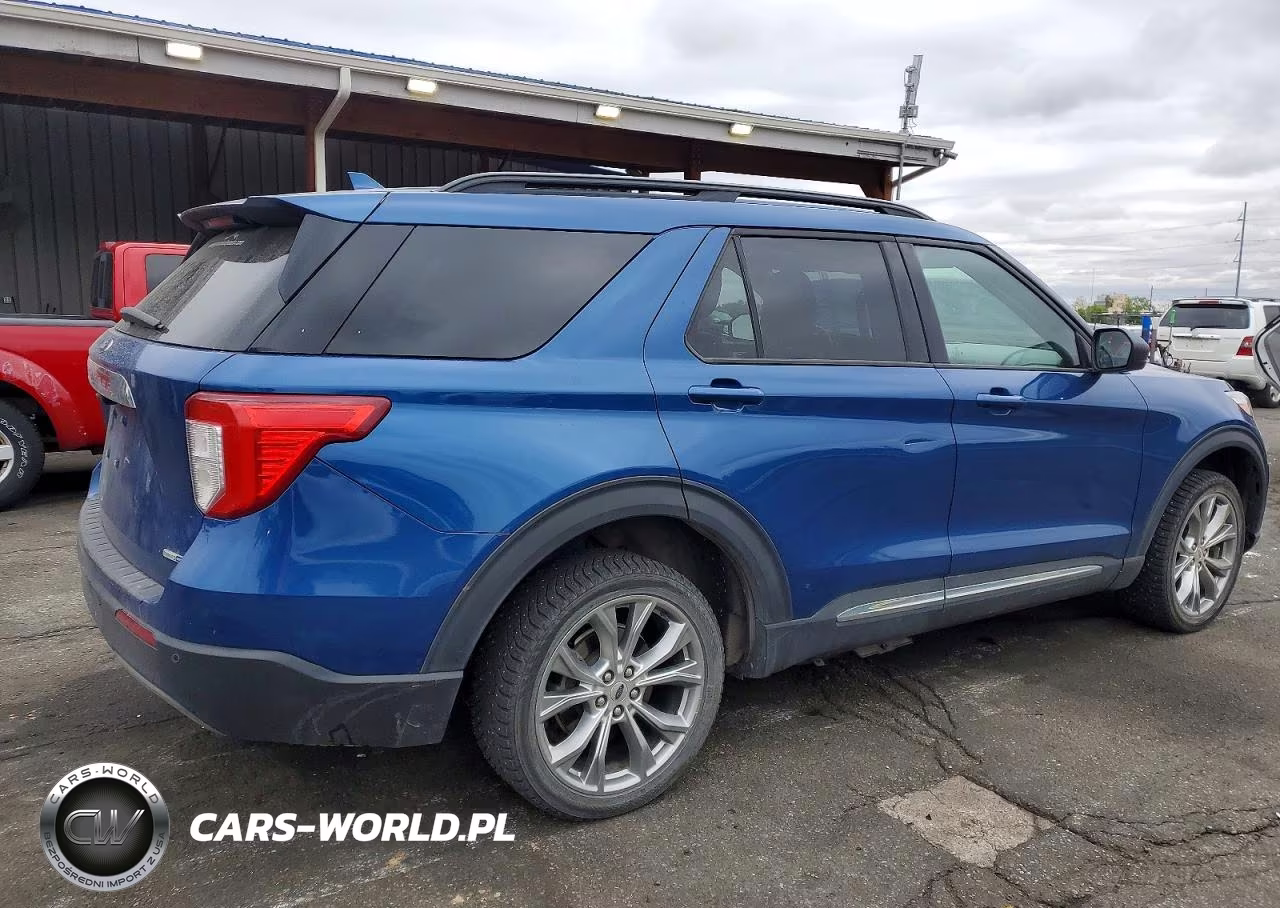 2020 Ford Explorer Xlt VIN:1FMSK8DH9LGC68201 - 3