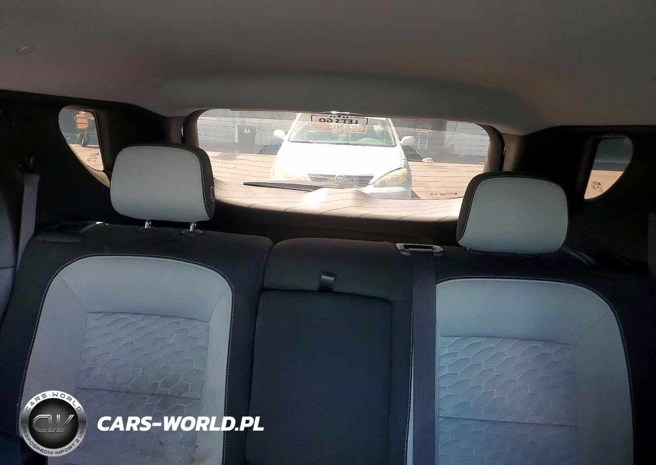 2019 Chevrolet Equinox Ls VIN:3GNAXHEV8KS555350 - 10