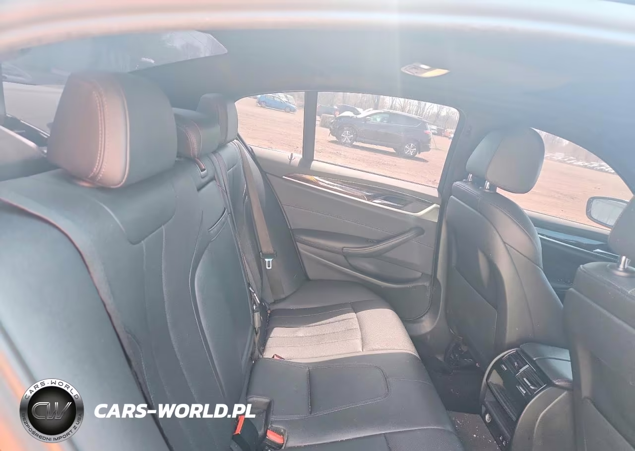 2022 BMW 530 Xi VIN:WBA13BJ07NWX54889 - 10