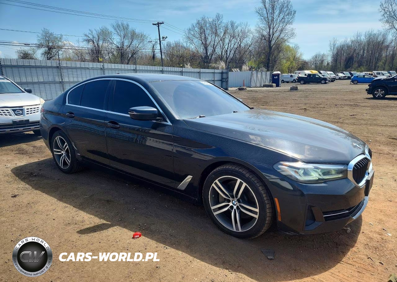 2022 BMW 530 Xi VIN:WBA13BJ07NWX54889 - 4
