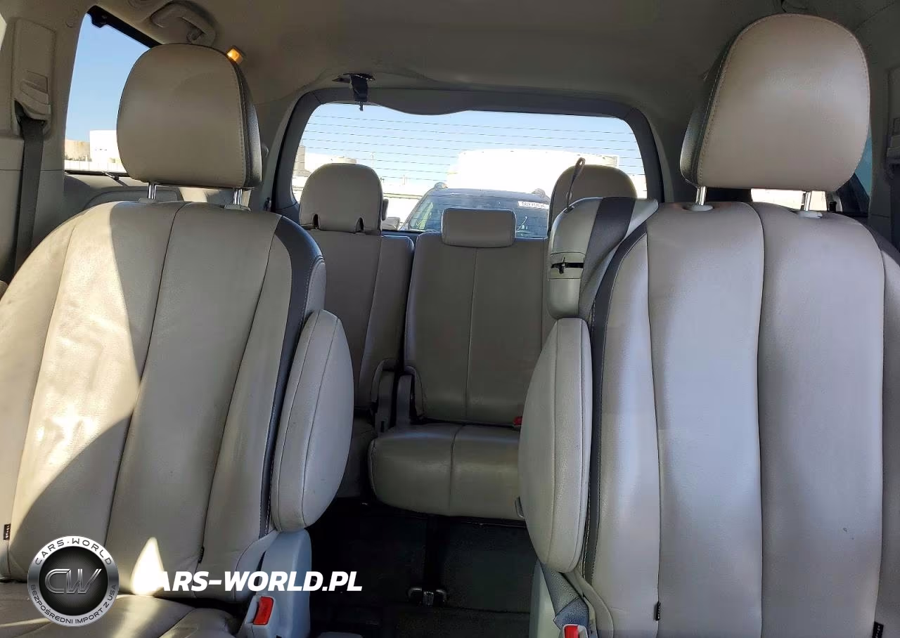 2013 Toyota Sienna Le VIN:5TDKK3DC6DS298694 - 10