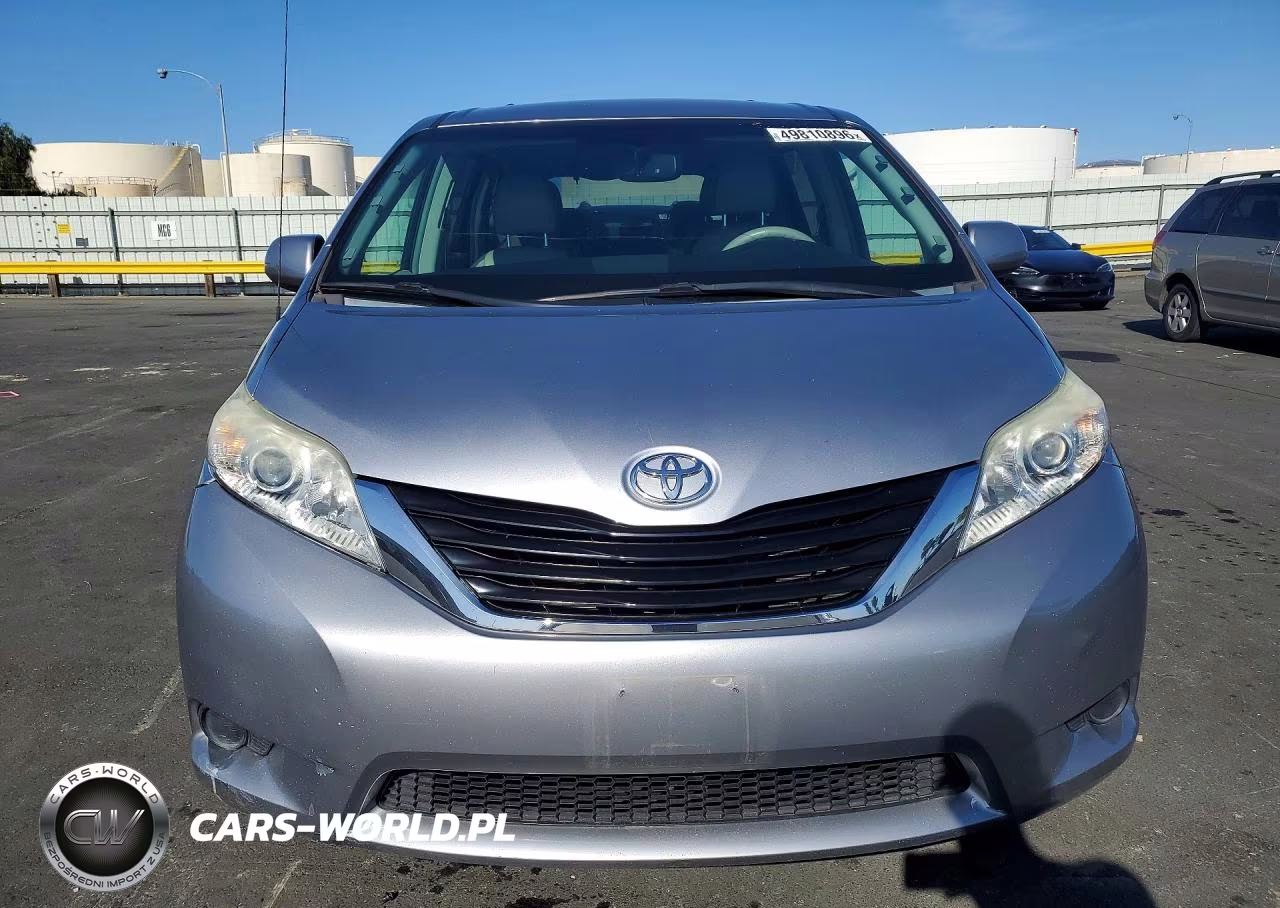 2013 Toyota Sienna Le VIN:5TDKK3DC6DS298694 - 5