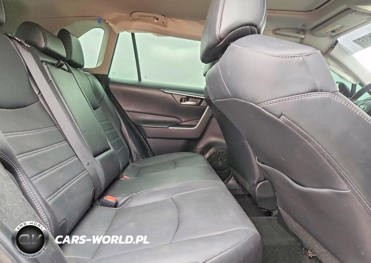 2024 Toyota Rav4 Xle Premium VIN:2T3A1RFV9RC428202 - 10