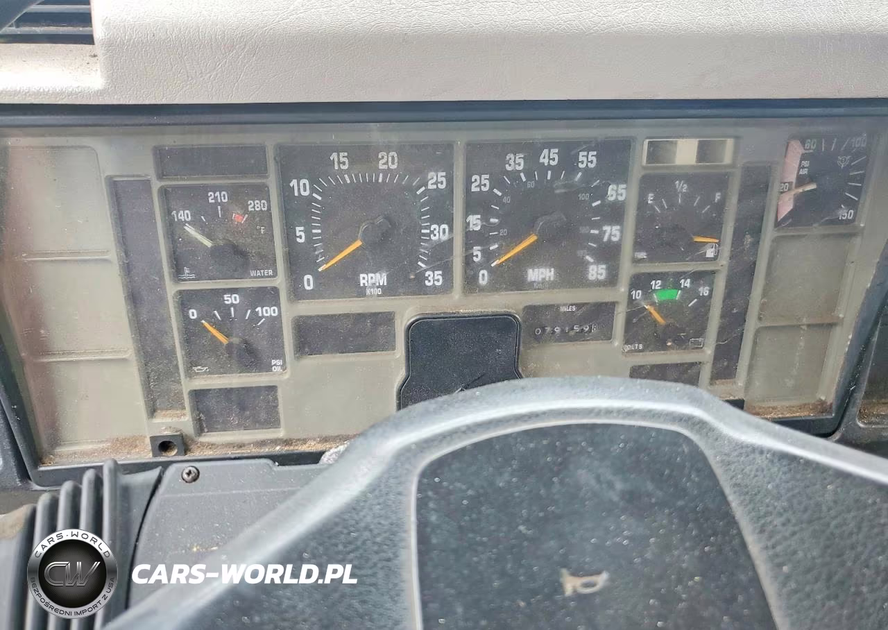 2001 International 4000 4700 VIN:1HTSCAAN11H330512 - 8