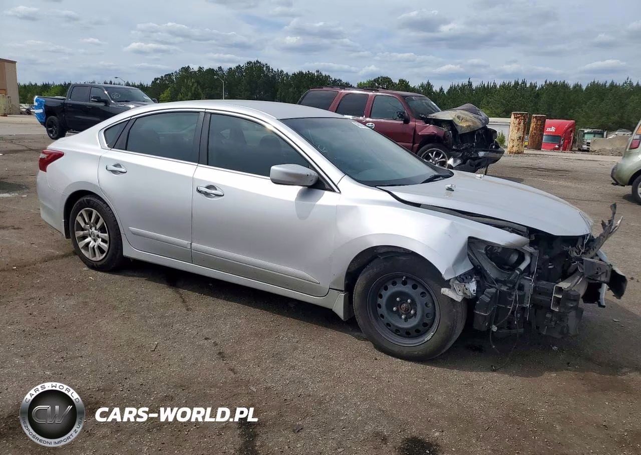 2018 Nissan Altima 2.5 S VIN:1N4AL3APXJC258296 - 4