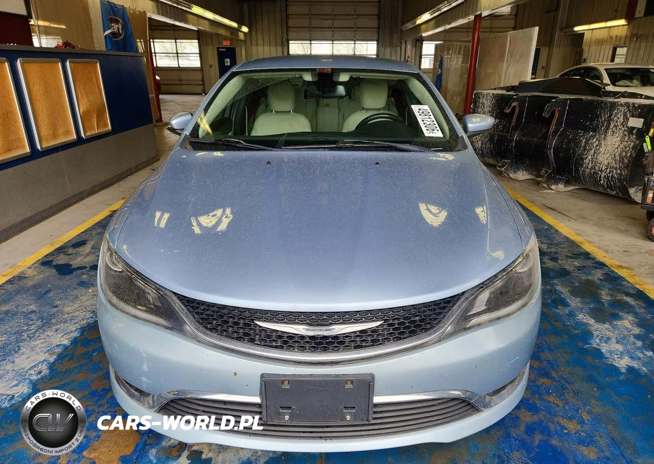 2015 Chrysler 200 Limited VIN:1C3CCCAB4FN734565 - 5