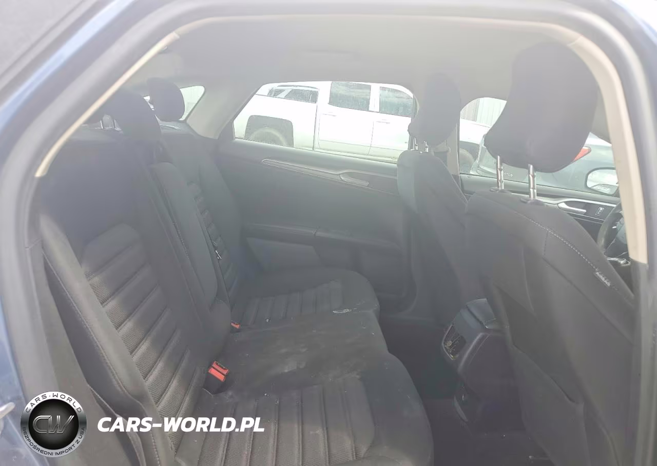 2019 Ford Fusion Se VIN:3FA6P0HD8KR213414 - 10