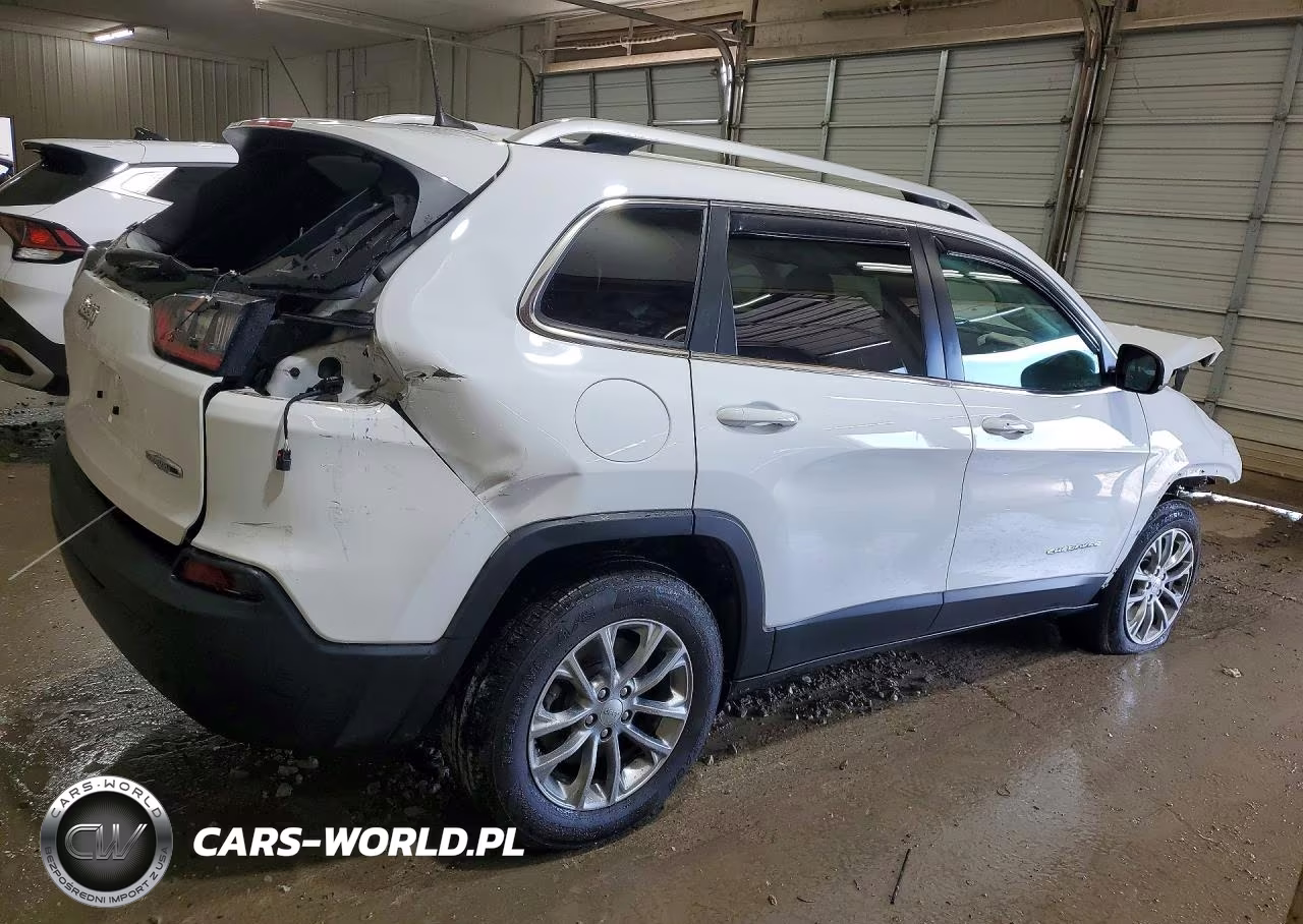 2020 Jeep Cherokee Latitude Plus VIN:1C4PJMLB0LD593291 - 3