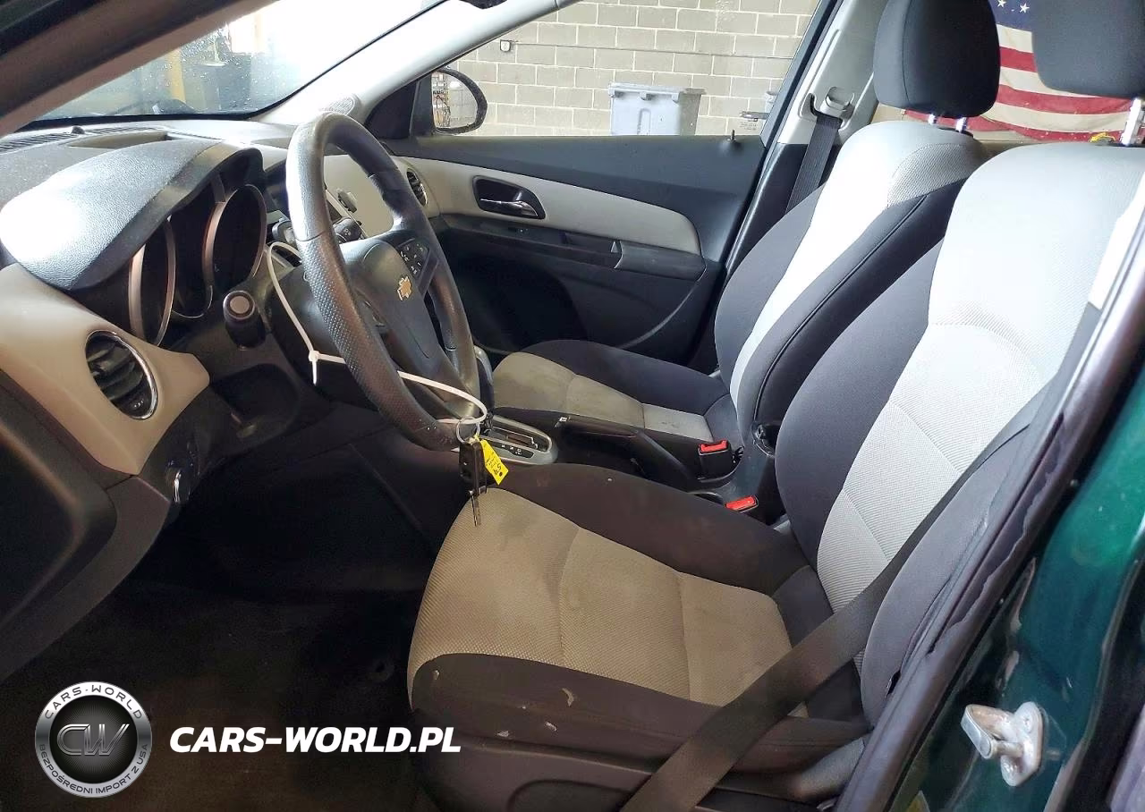 2014 Chevrolet Cruze Ls VIN:1G1PA5SH7E7172500 - 7