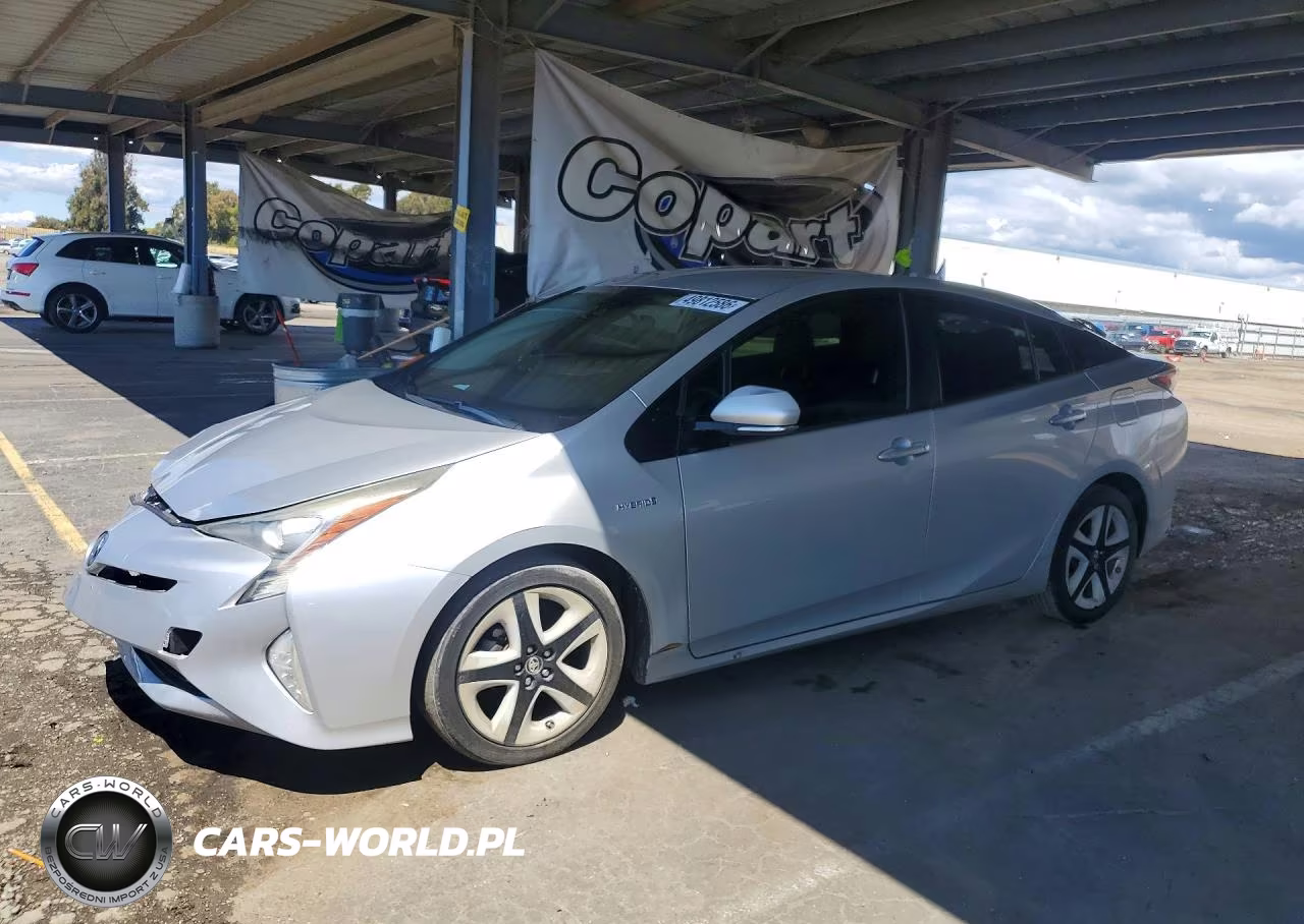 2016 Toyota Prius Three Touring