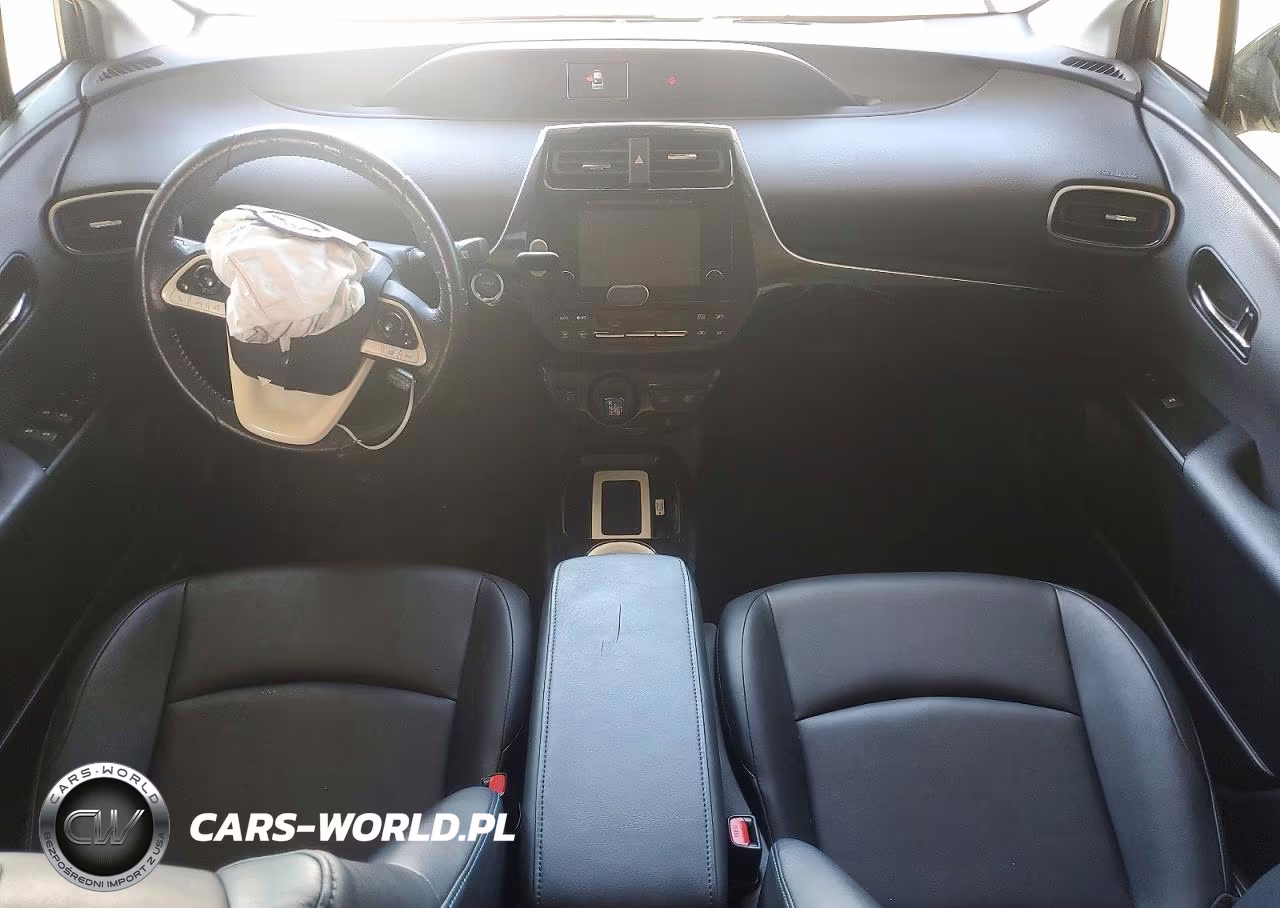 2016 Toyota Prius Three Touring VIN:JTDKARFU1G3013918 - 8