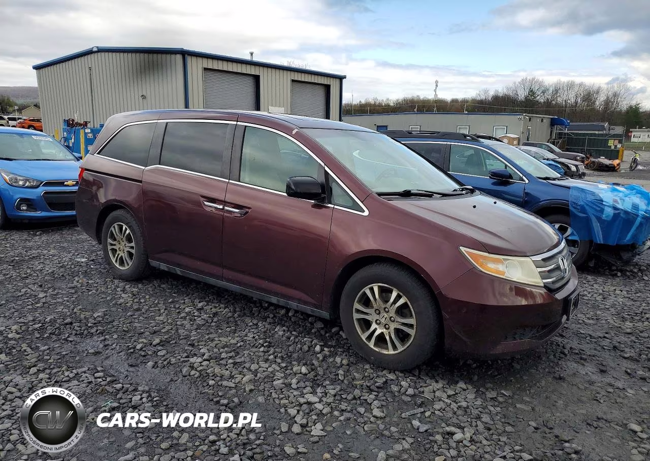 2012 Honda Odyssey Exl VIN:5FNRL5H61CB096666 - 4