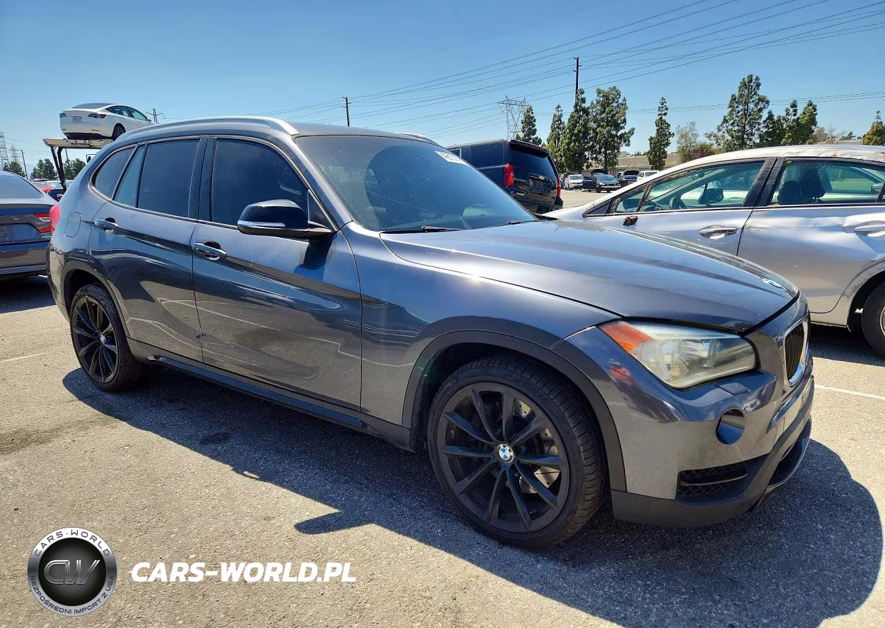 2013 BMW X1 xDrive35I VIN:WBAVM5C52DVV90898 - 4