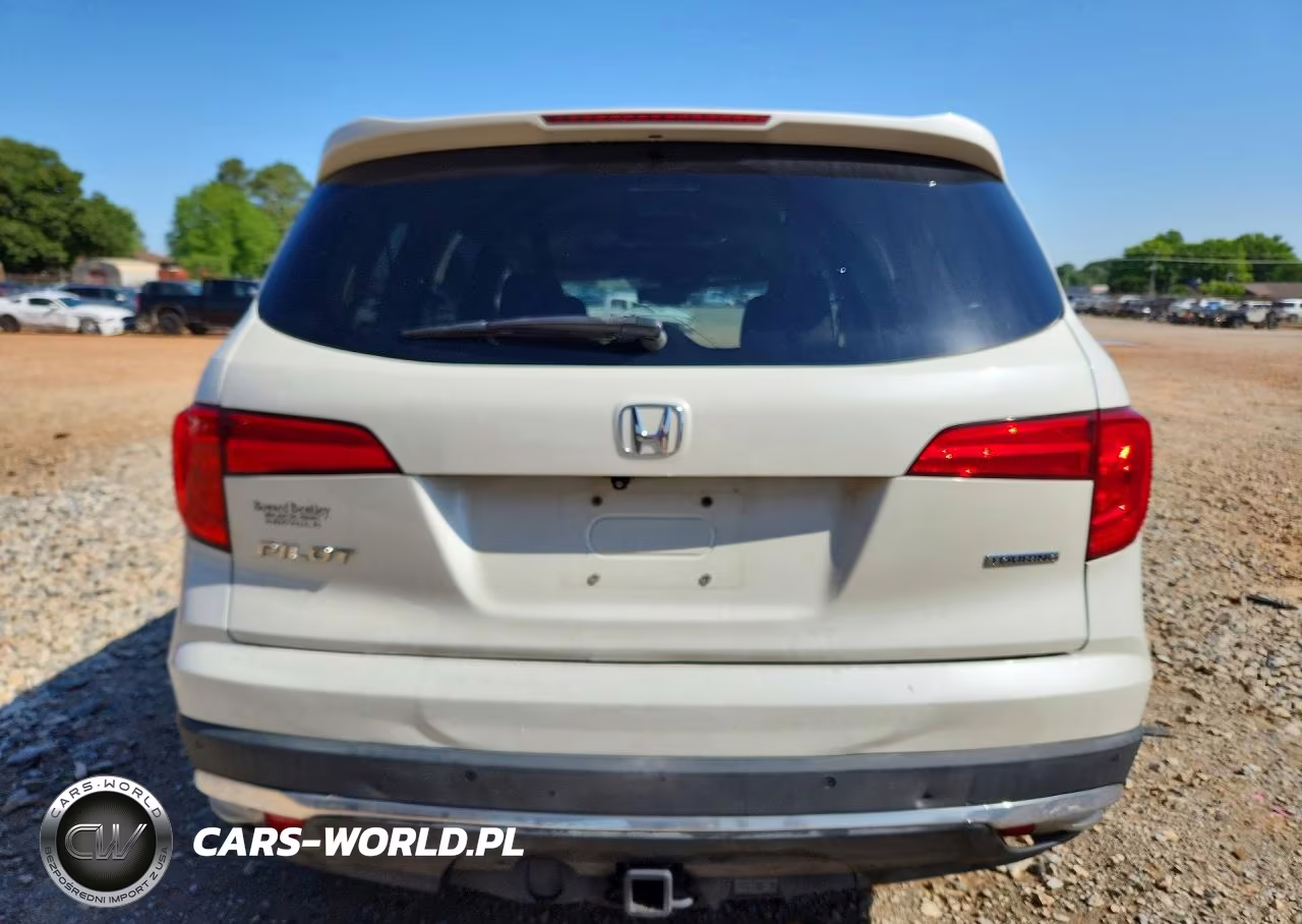 2017 Honda Pilot Touring VIN:5FNYF5H94HB002784 - 6