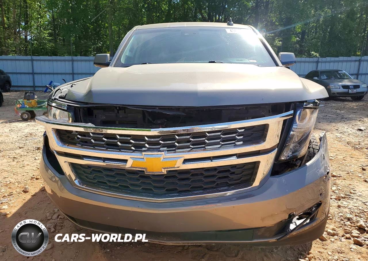 2017 Chevrolet Suburban C1500 Lt VIN:1GNSCHKC5HR390890 - 5