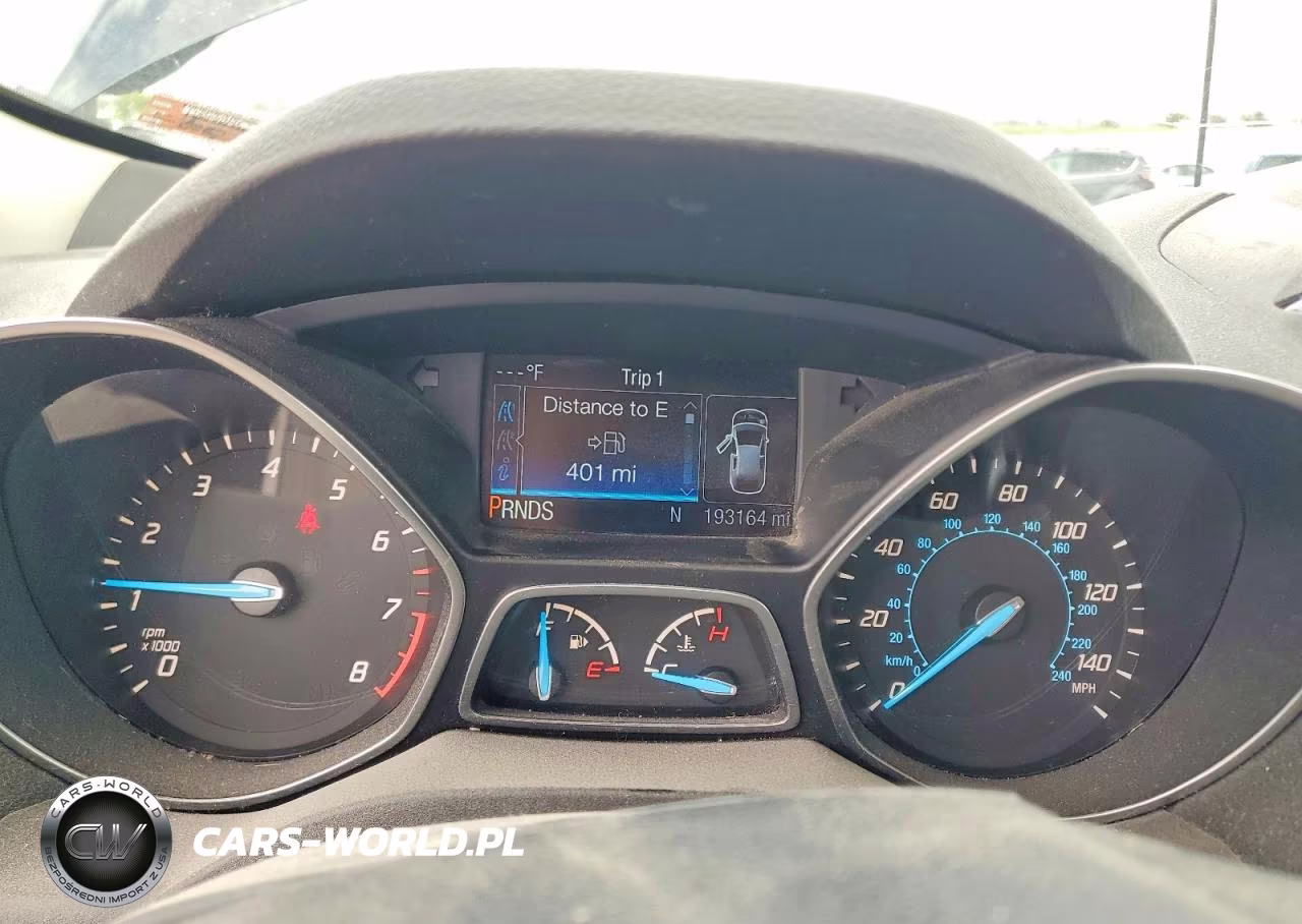 2015 Ford Escape Se VIN:1FMCU9G90FUC35876 - 9