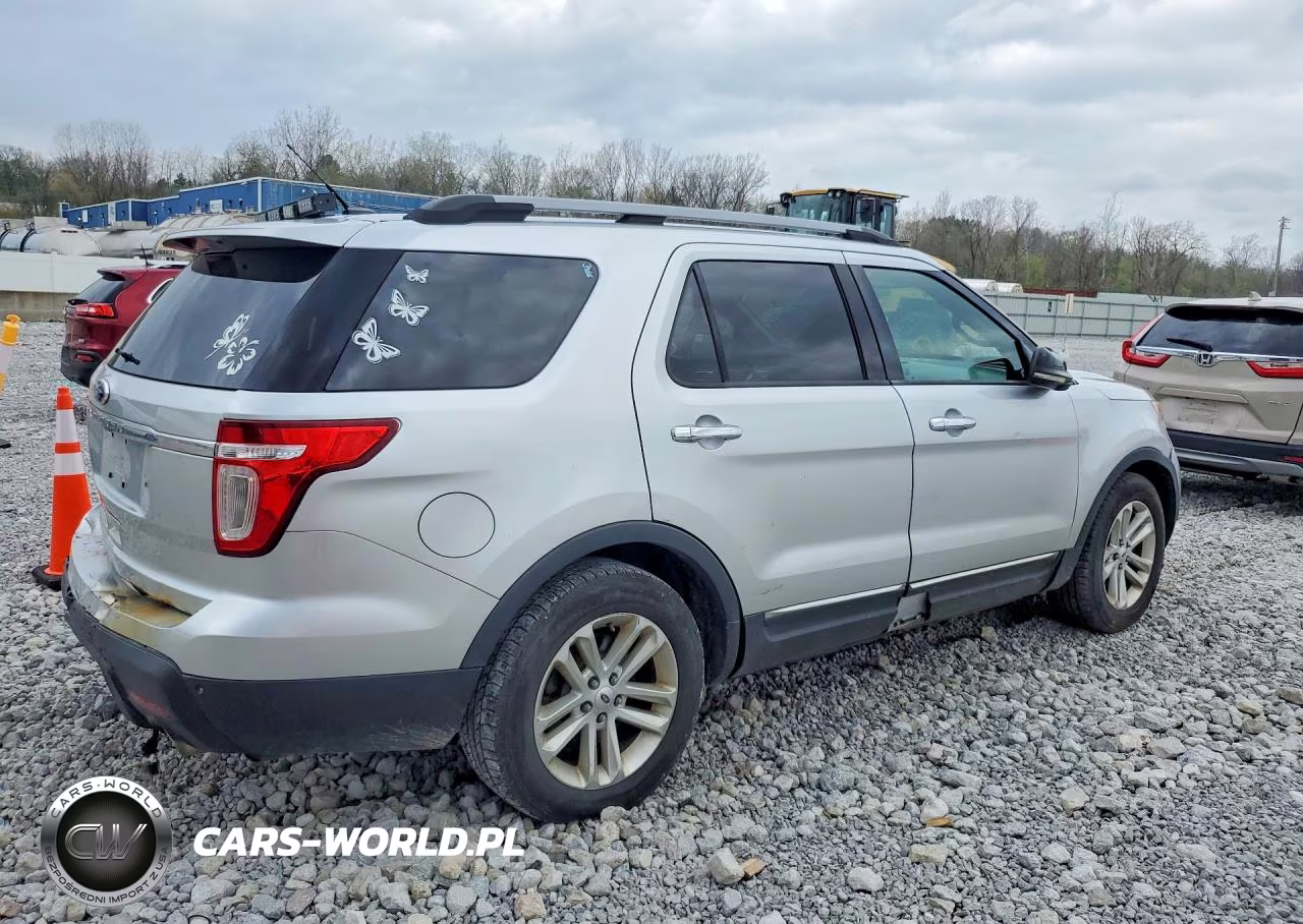 2012 Ford Explorer Xlt VIN:1FMHK7D86CGA35364 - 3