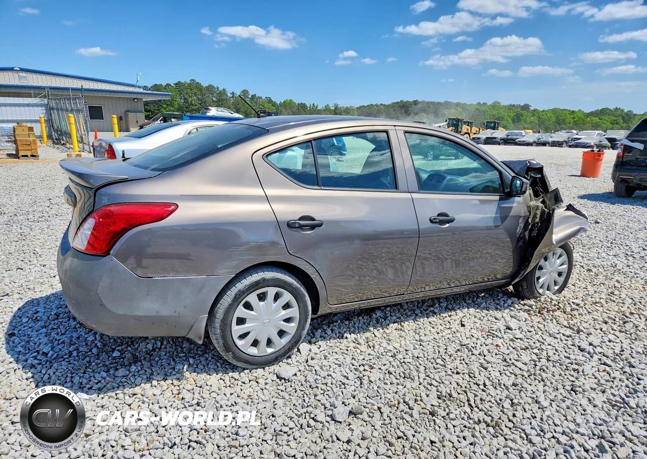 2017 Nissan Versa 1.6 S Plus VIN:3N1CN7AP1HL861191 - 3