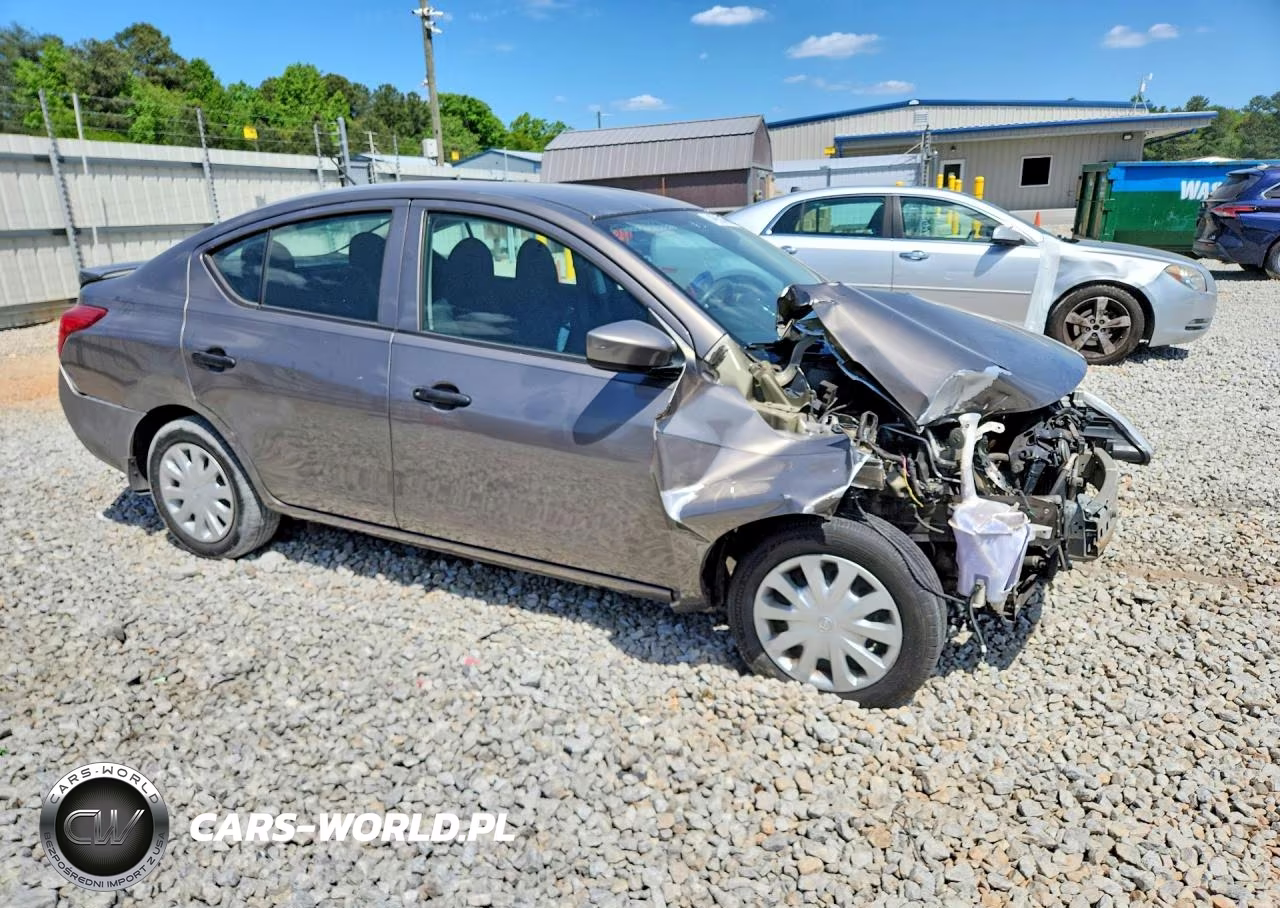 2017 Nissan Versa 1.6 S Plus VIN:3N1CN7AP1HL861191 - 4